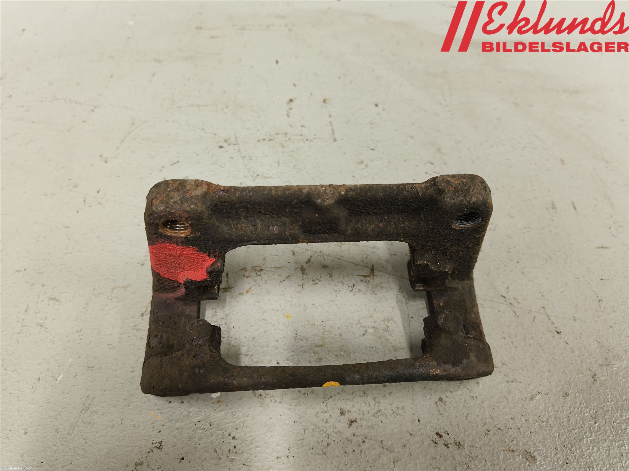 Toyota PROACE II 16- Bromsokshållare