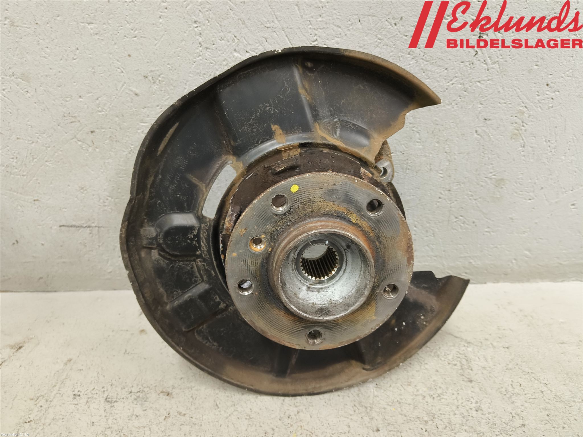 BMW 1 E87/81 5D/3D 03-11 Hjullagerhus Bak Hö