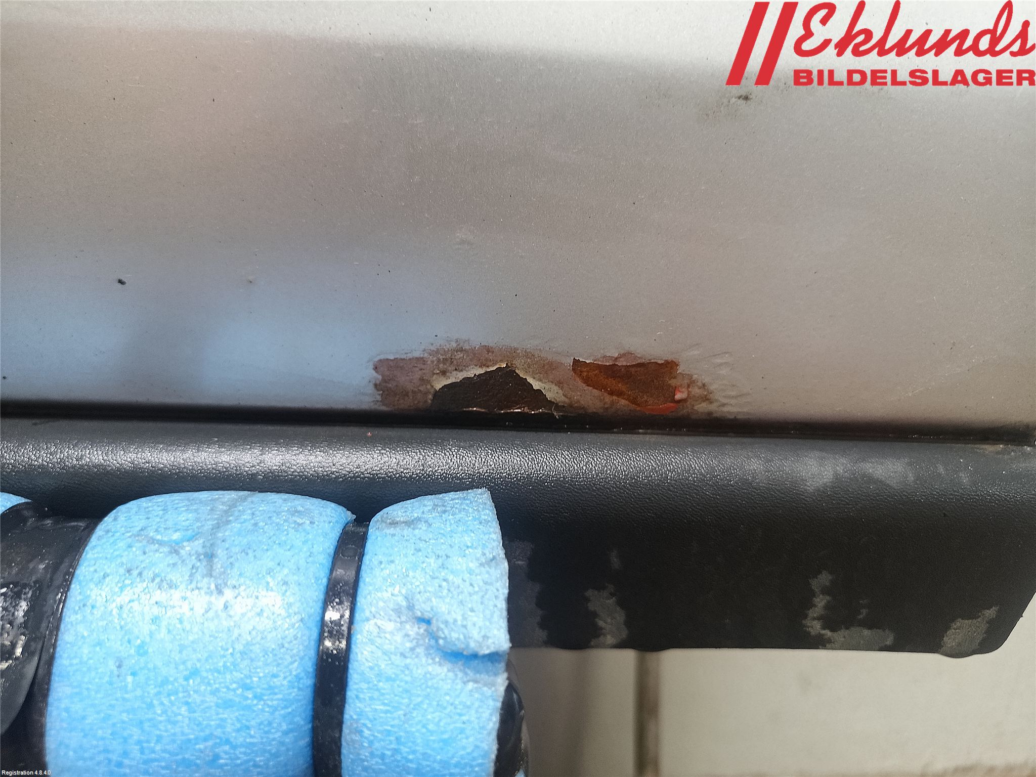 Volvo V70 00-04 Dörr Fram Vänster