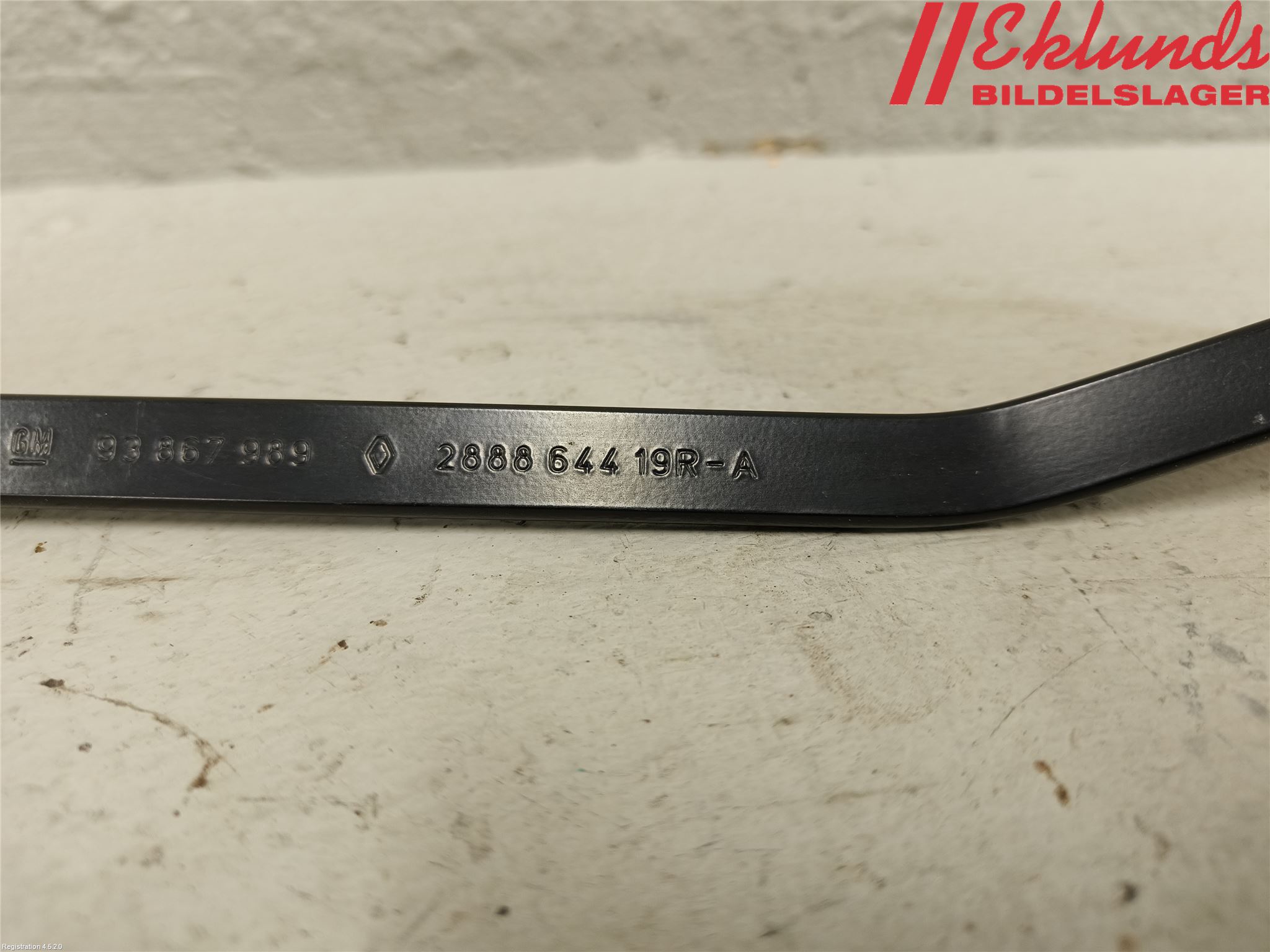 Renault TRAFIC/E-TECH 15- Torkararm Armar Vindruta