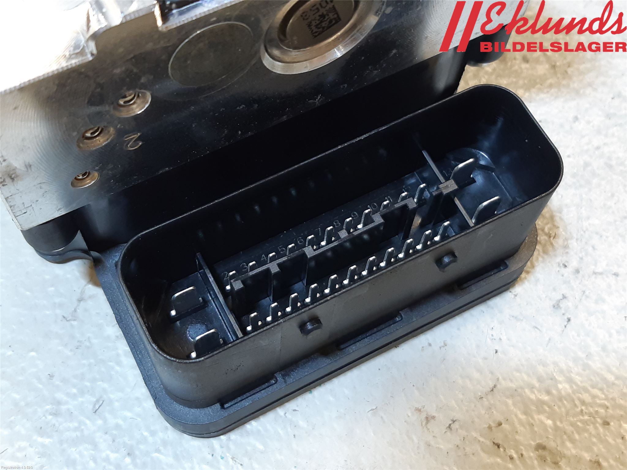 Toyota YARIS XP130 15-20 Abs Hydraulaggregat