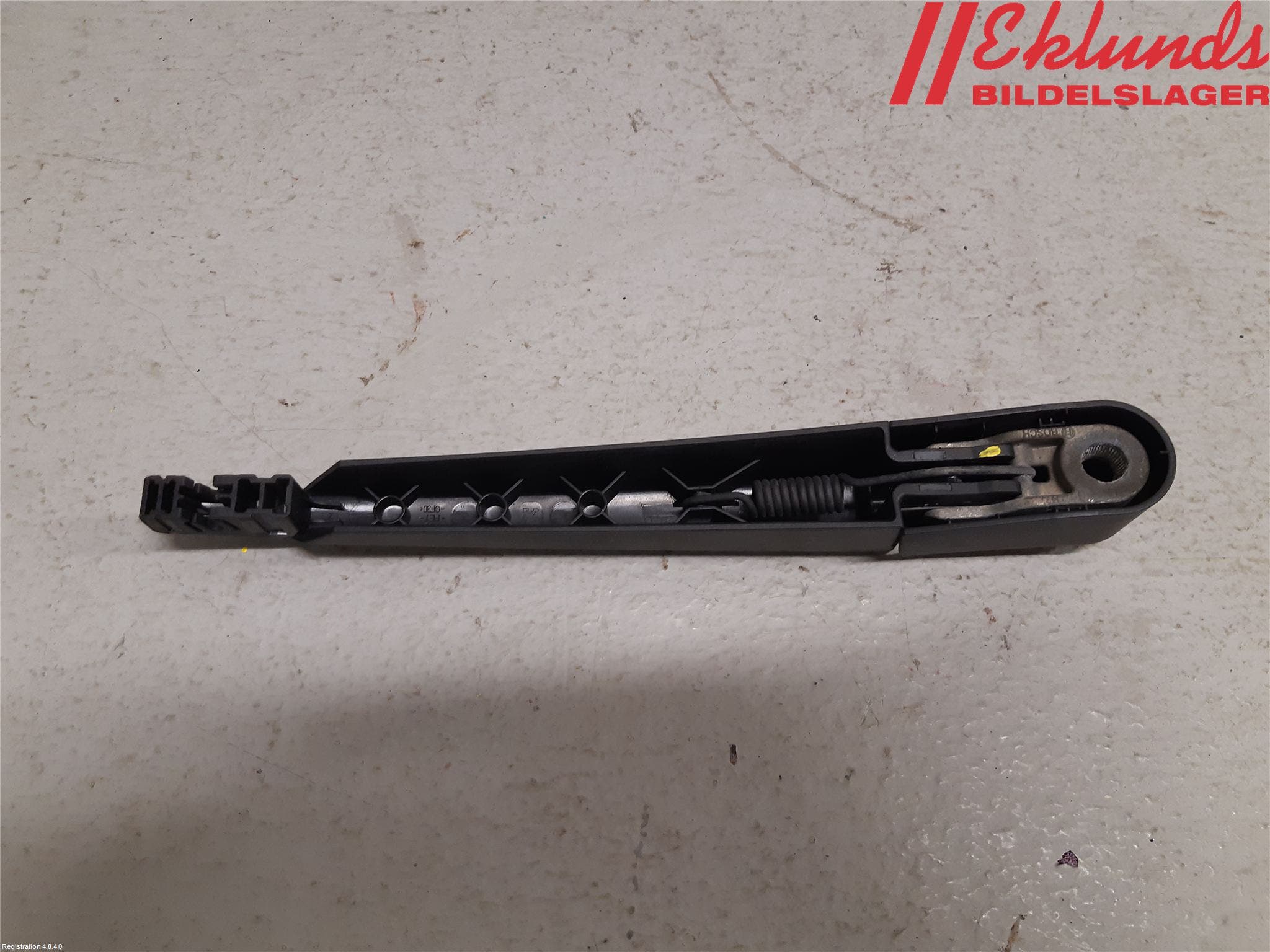 Peugeot 308 14-21 Torkararm-Bakruta