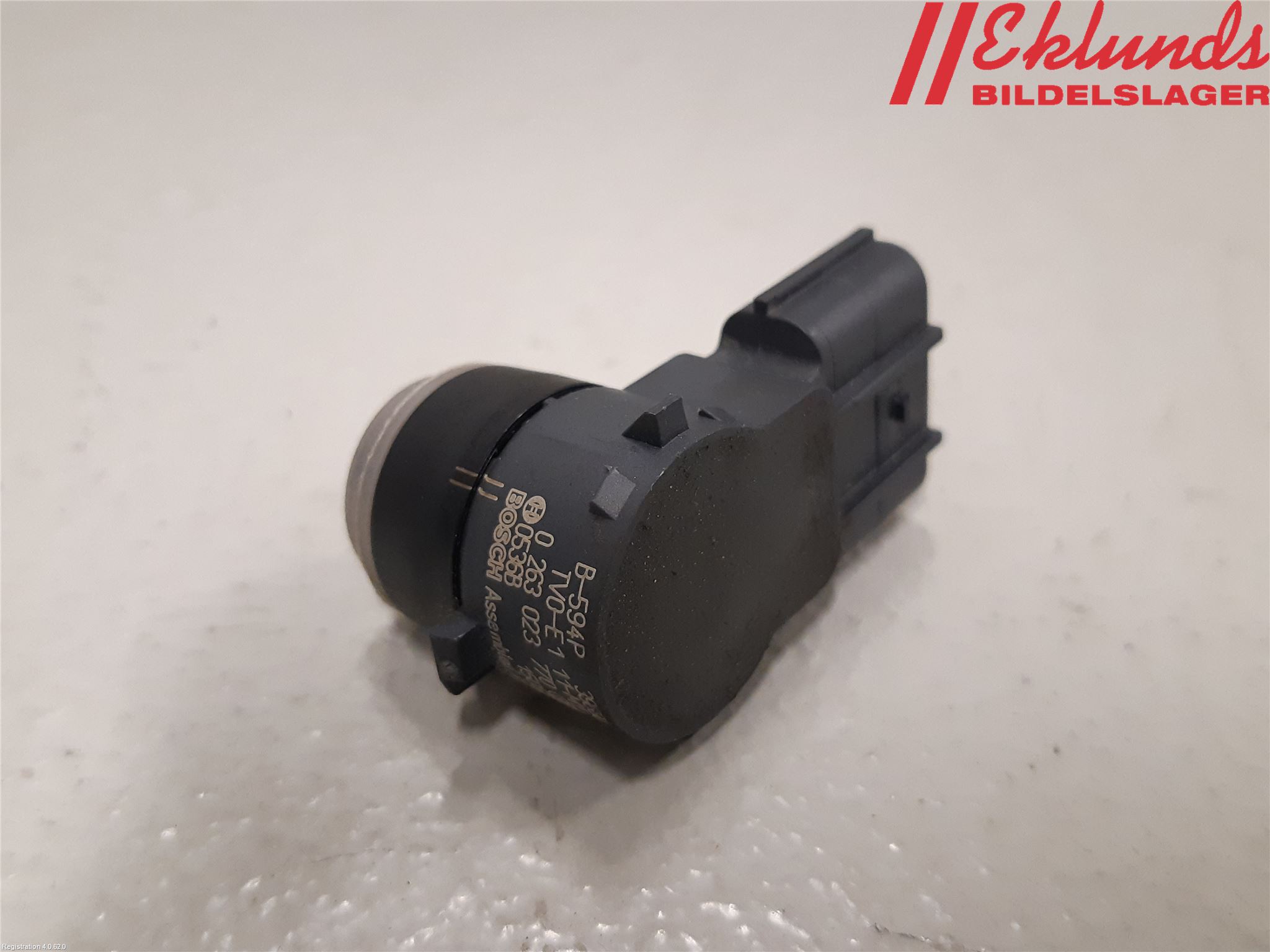 Honda HR-V 15-21 Parkeringshjälp Frontsensor