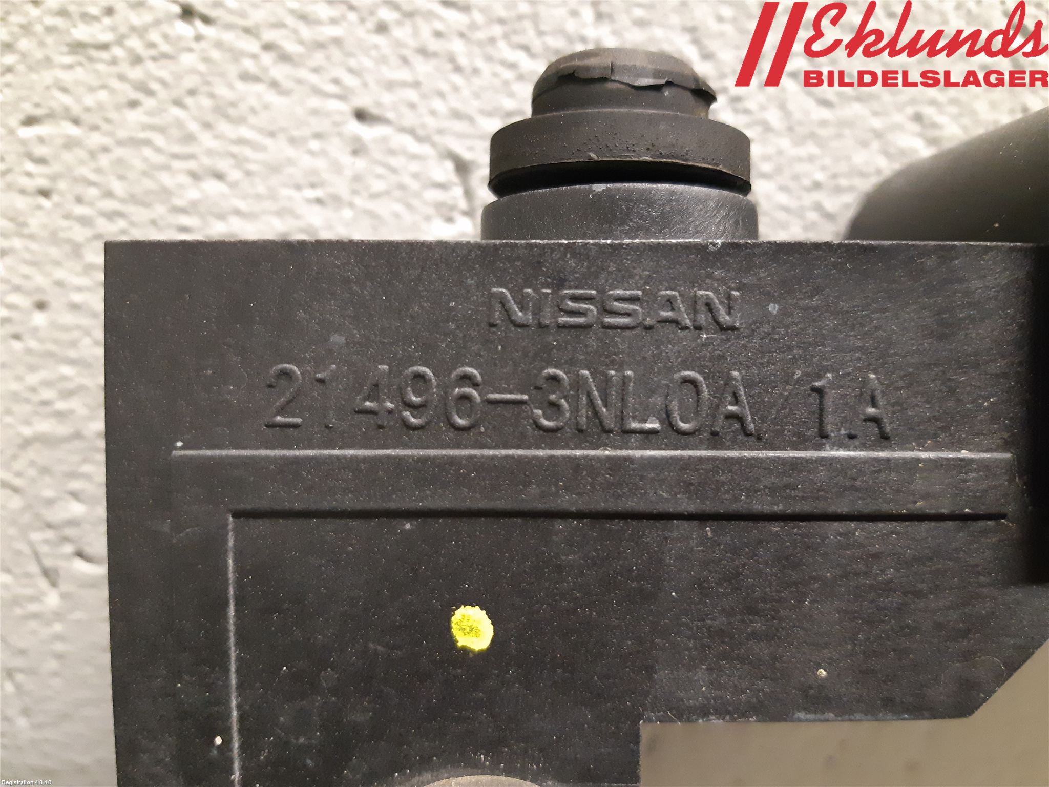 Nissan LEAF 11-17 Kylarfäste-Ram-Balk