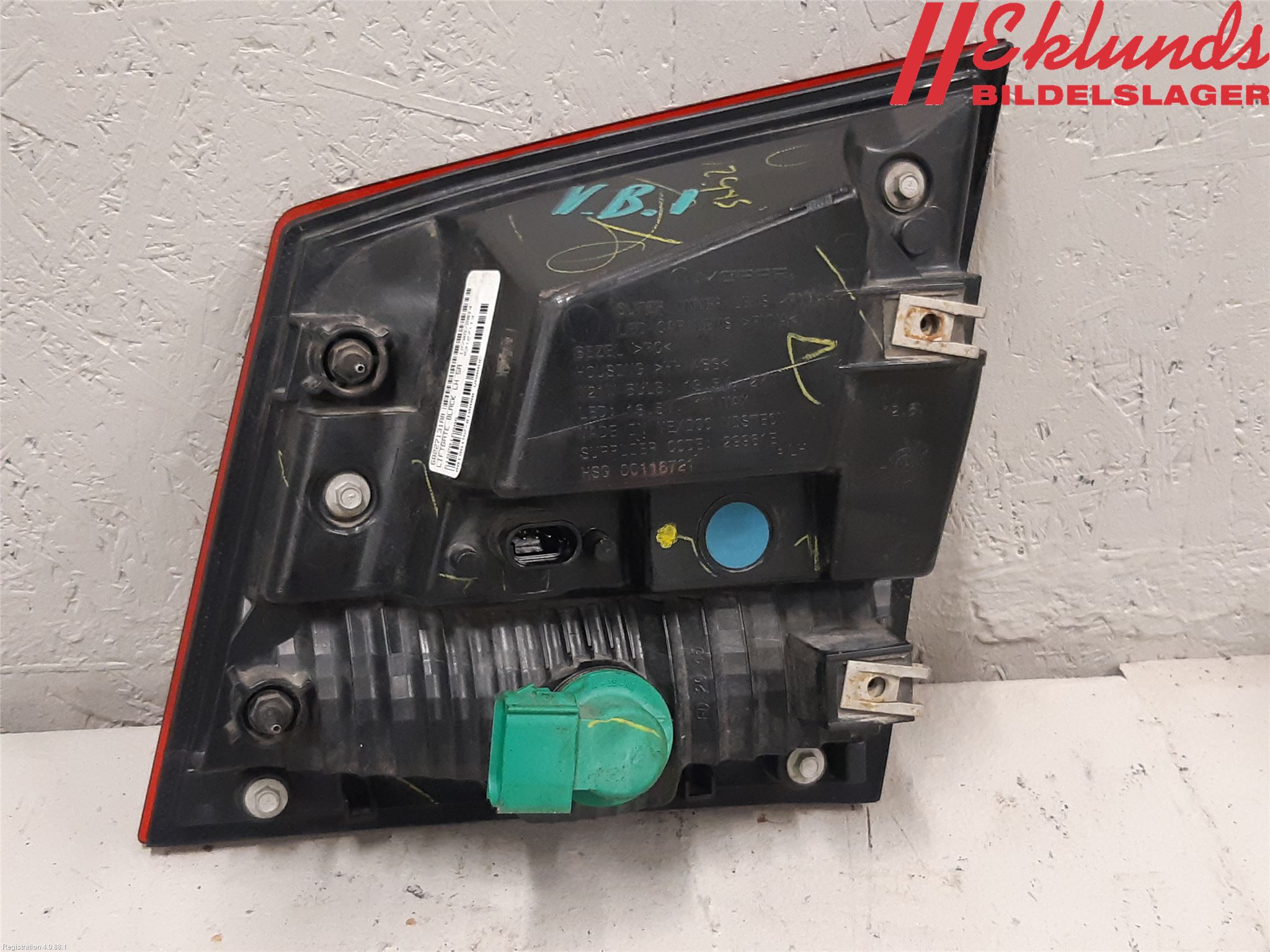 Fiat FREEMONT Bakljus Lucka Vä