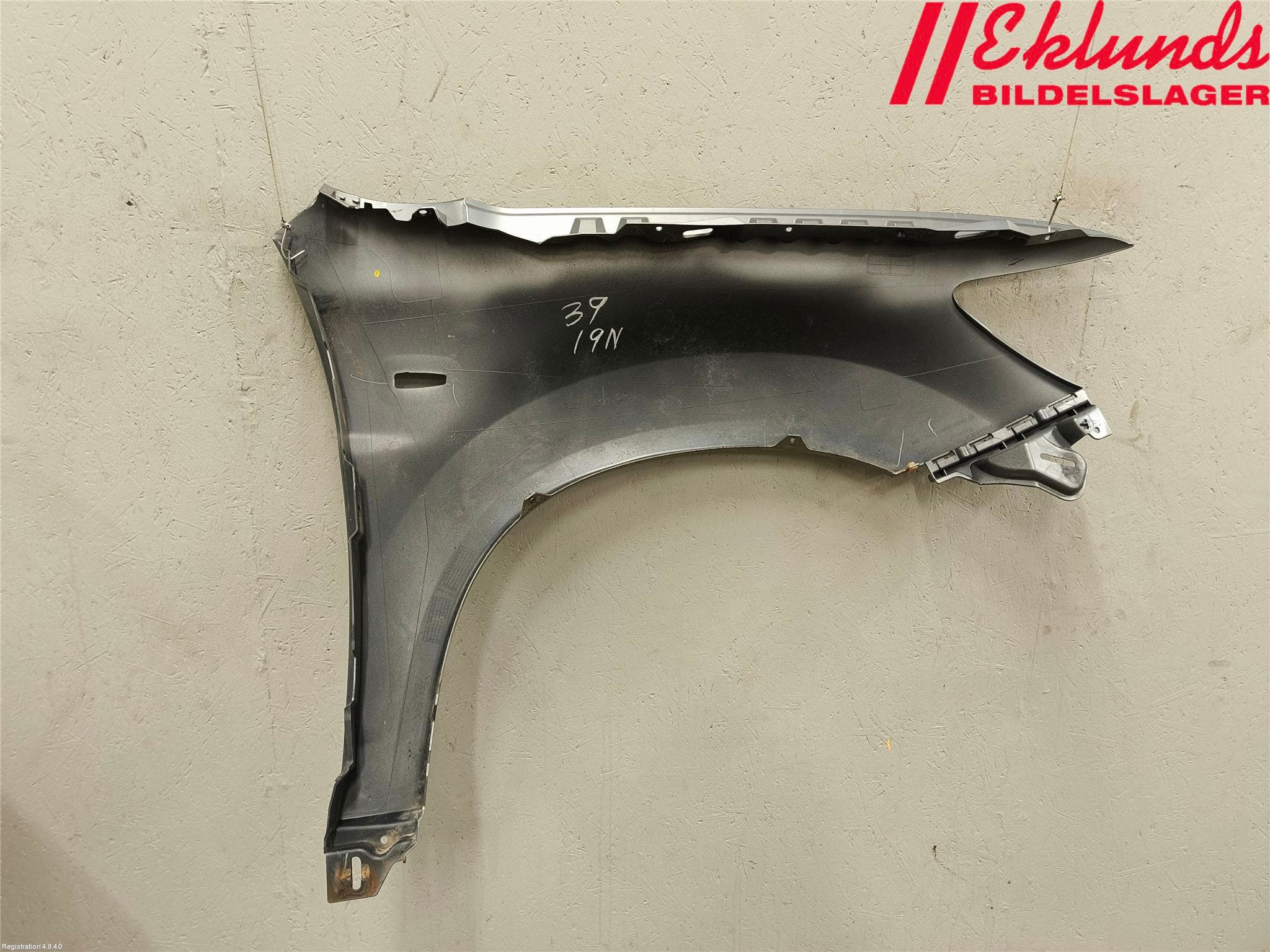 Mitsubishi ASX 10-22 Skärm Fram Vänster