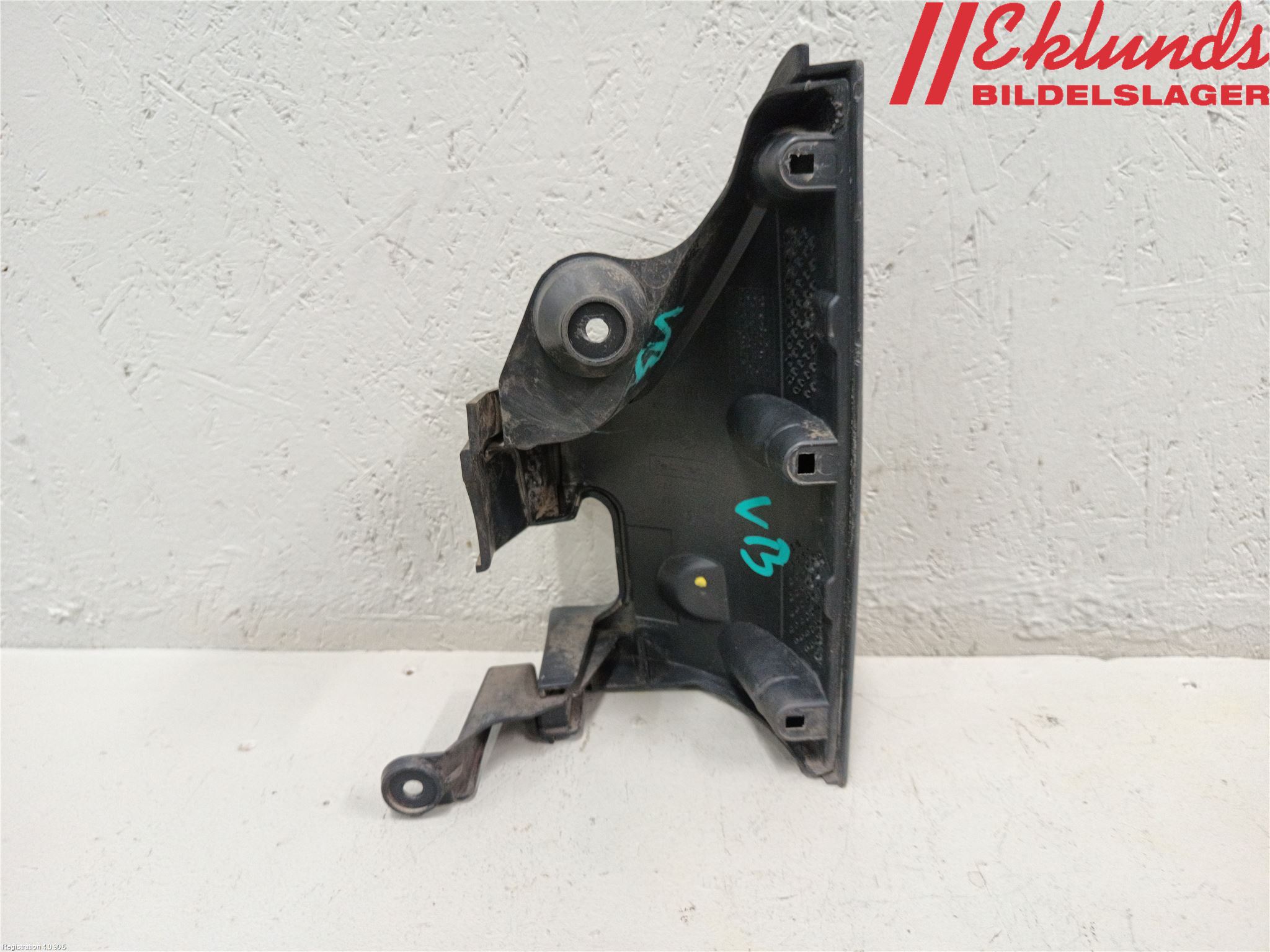 Renault KANGOO II 08-14 Bakljussarg