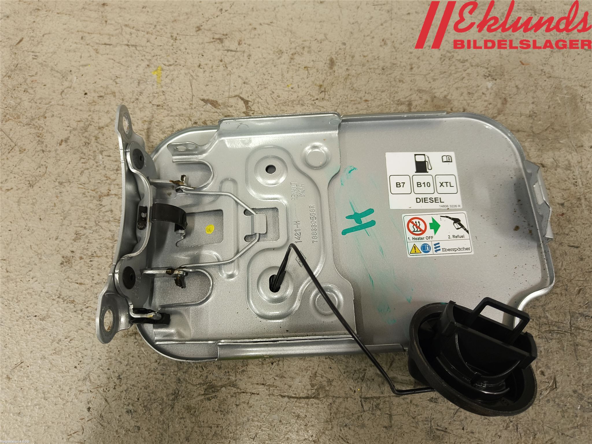 Renault EXPRESS 21- Tanklucka