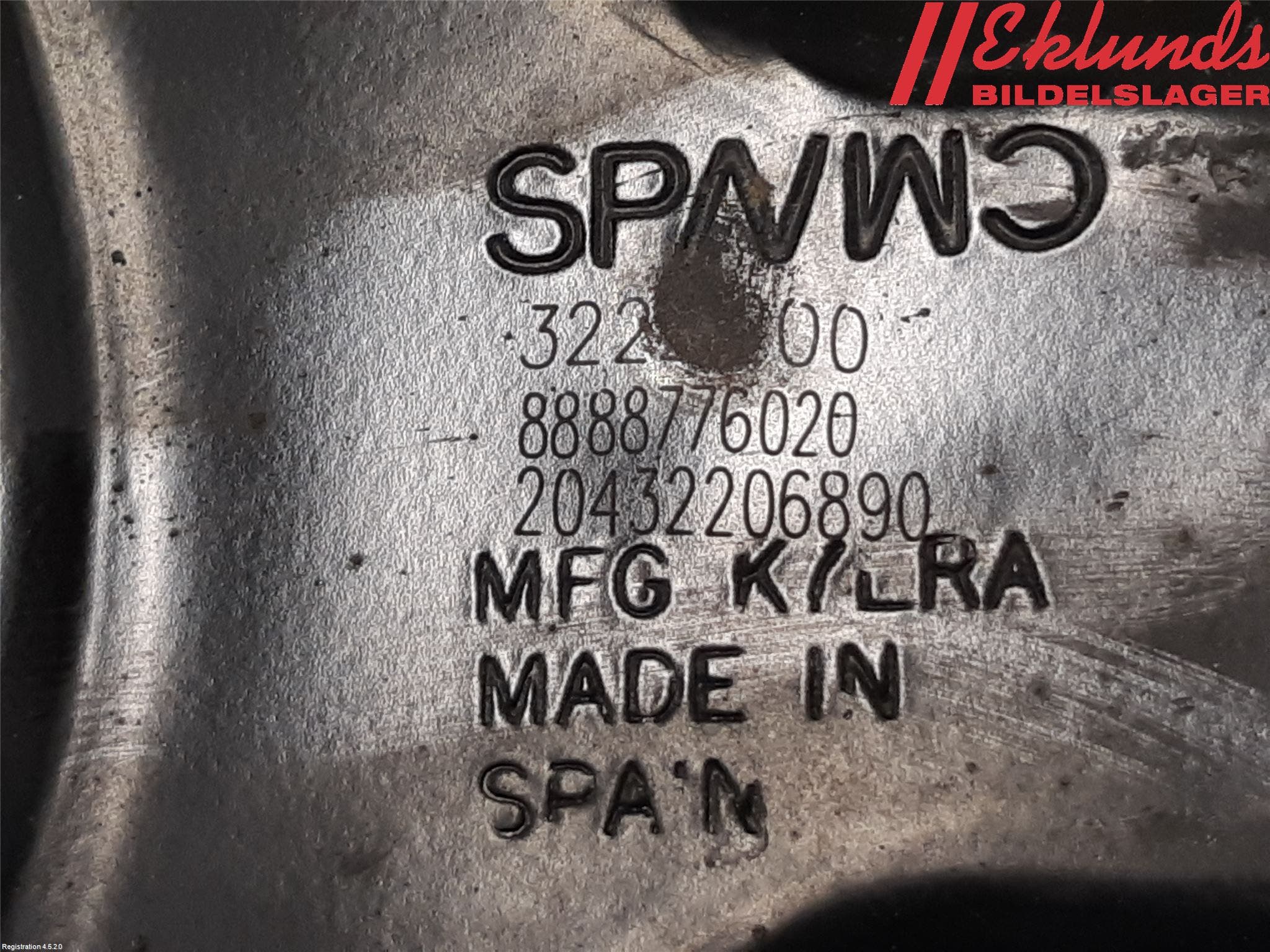 Volvo XC40/RECHARGE 18- Bärarm Bak Höger