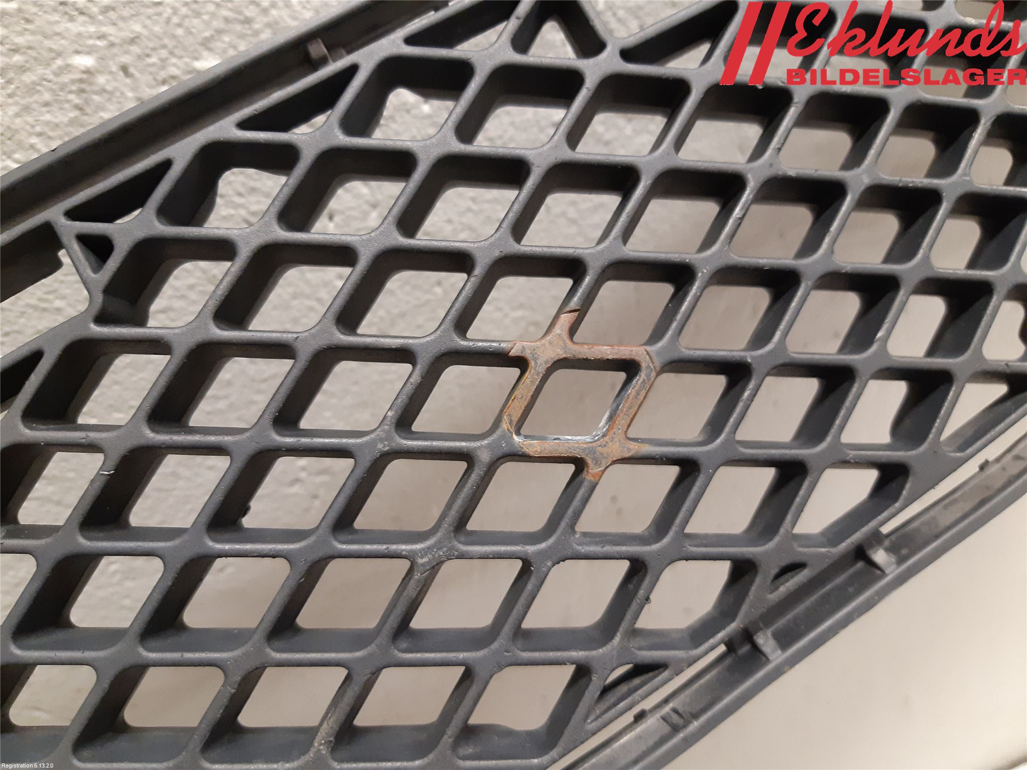 Mercedes-Benz MB C-KLASS (W204) 07-15 Stöt Utfyllnad-List-Grill