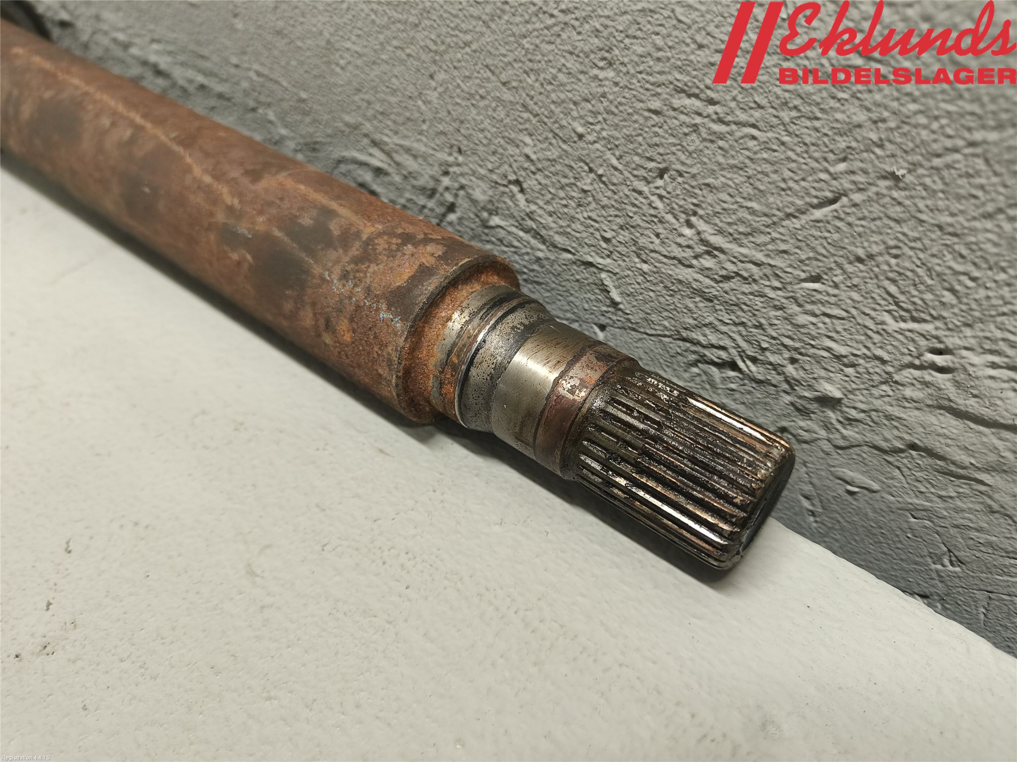 Volvo V40 12-19 Drivaxel Fram Höger