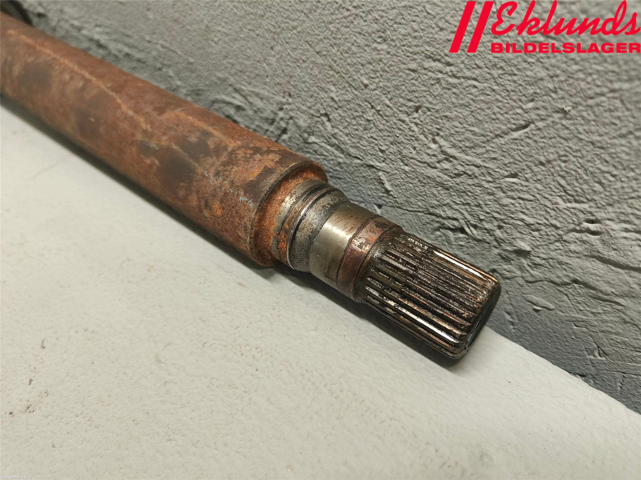 Volvo V40 12-19 Drivaxel Fram Höger