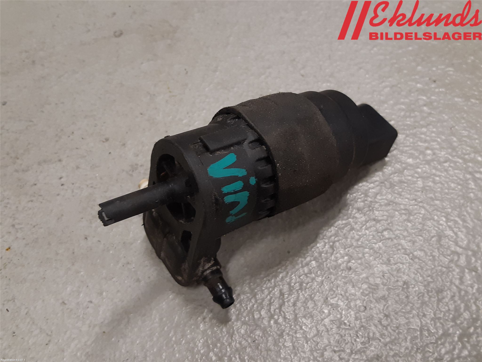 Audi A4 12-15 Spolarpump Vindruta