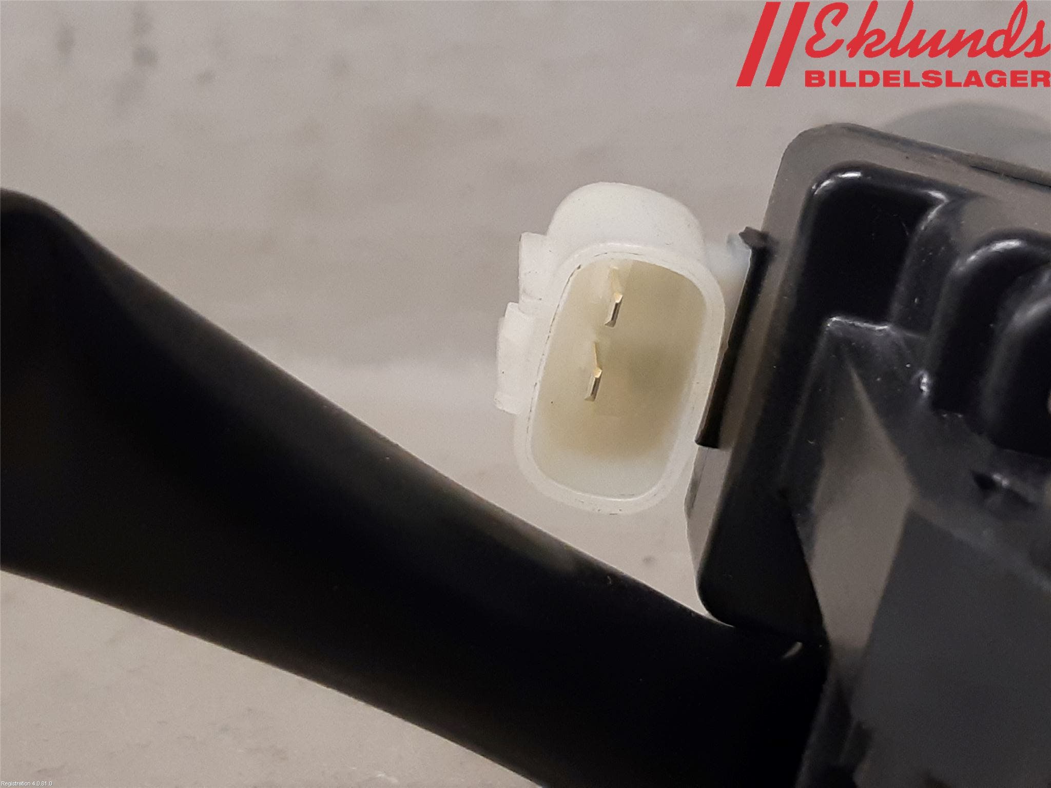 Toyota COROLLA 19- Låskista Baklucka