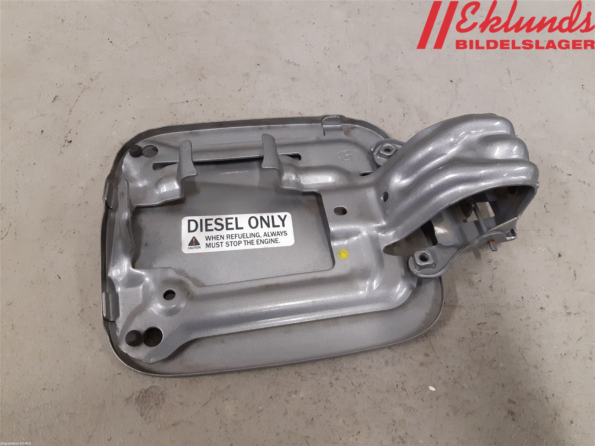 Hyundai H-1/STAREX 08-21 Tanklucka