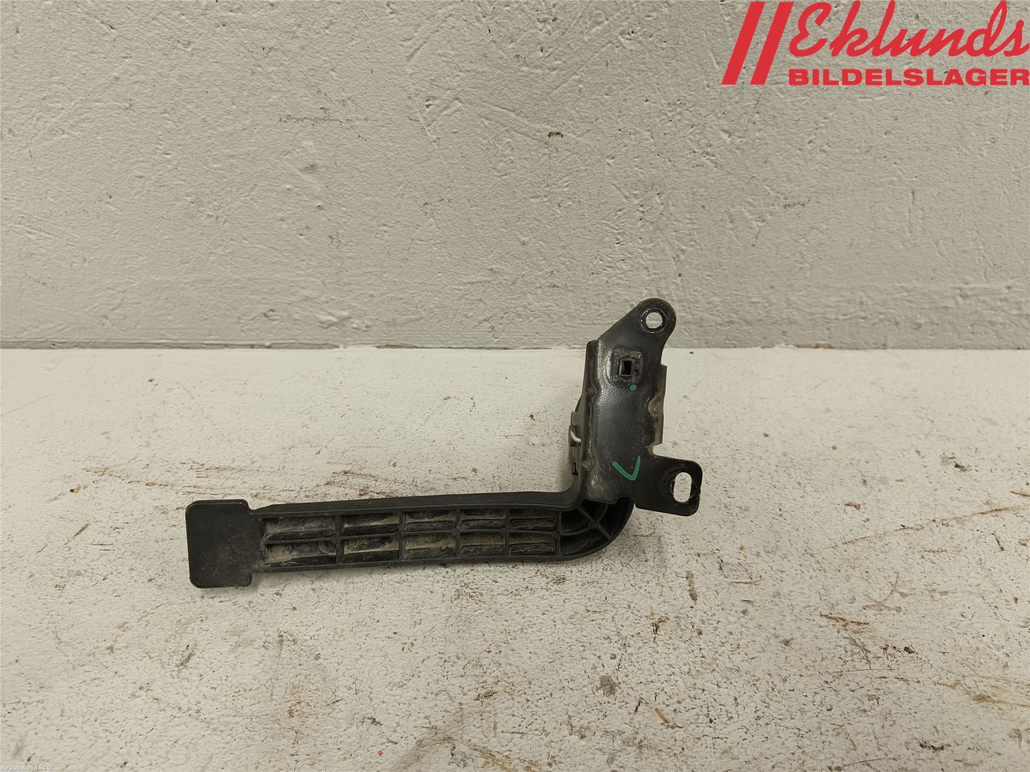 Peugeot 3008 17-24 Huv Spärr