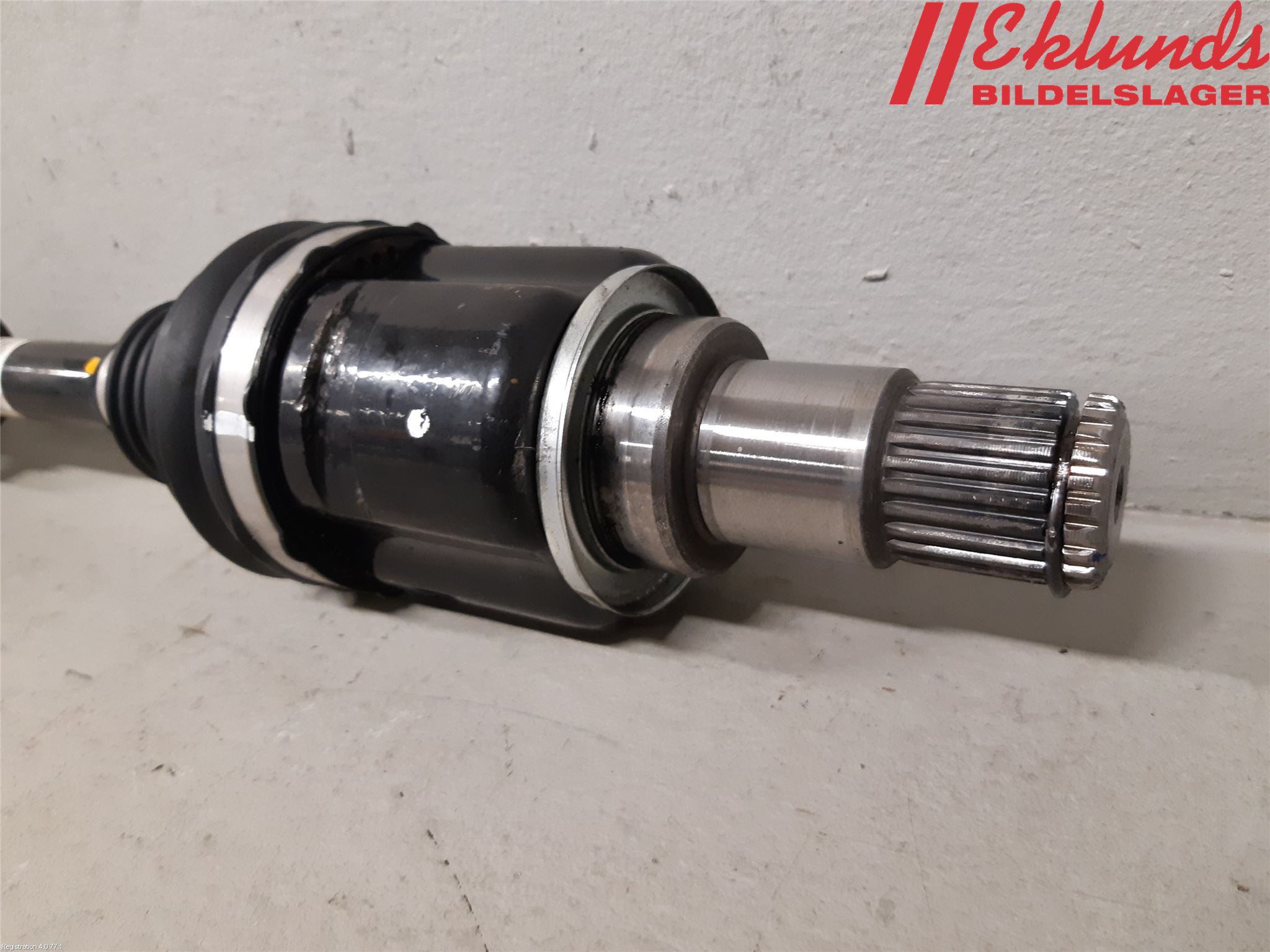 Toyota COROLLA 19- Drivaxel Fram Vänster