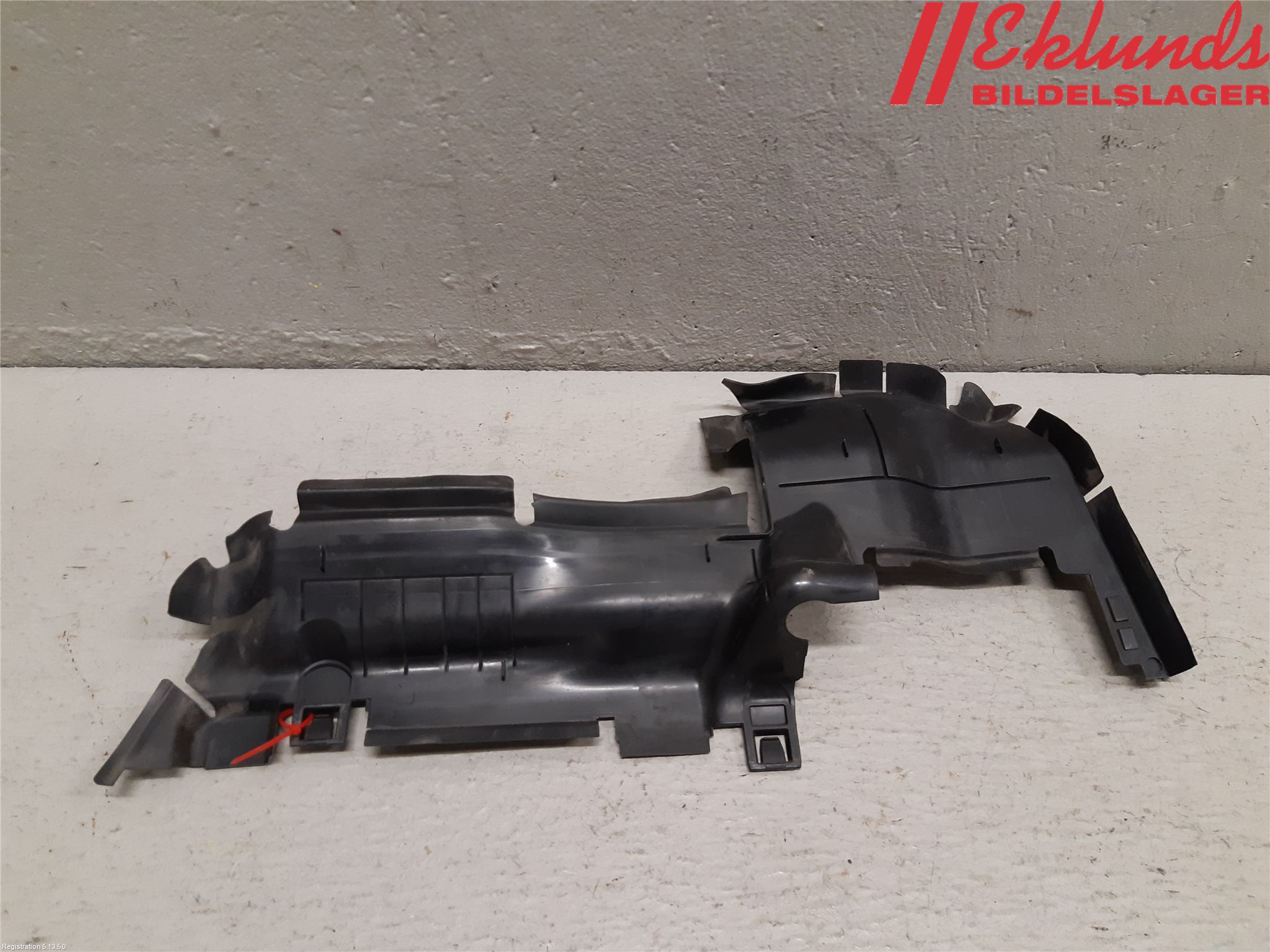 Audi A4/S4 B9 16-19 Deflektor Plåt-Plast Kylning