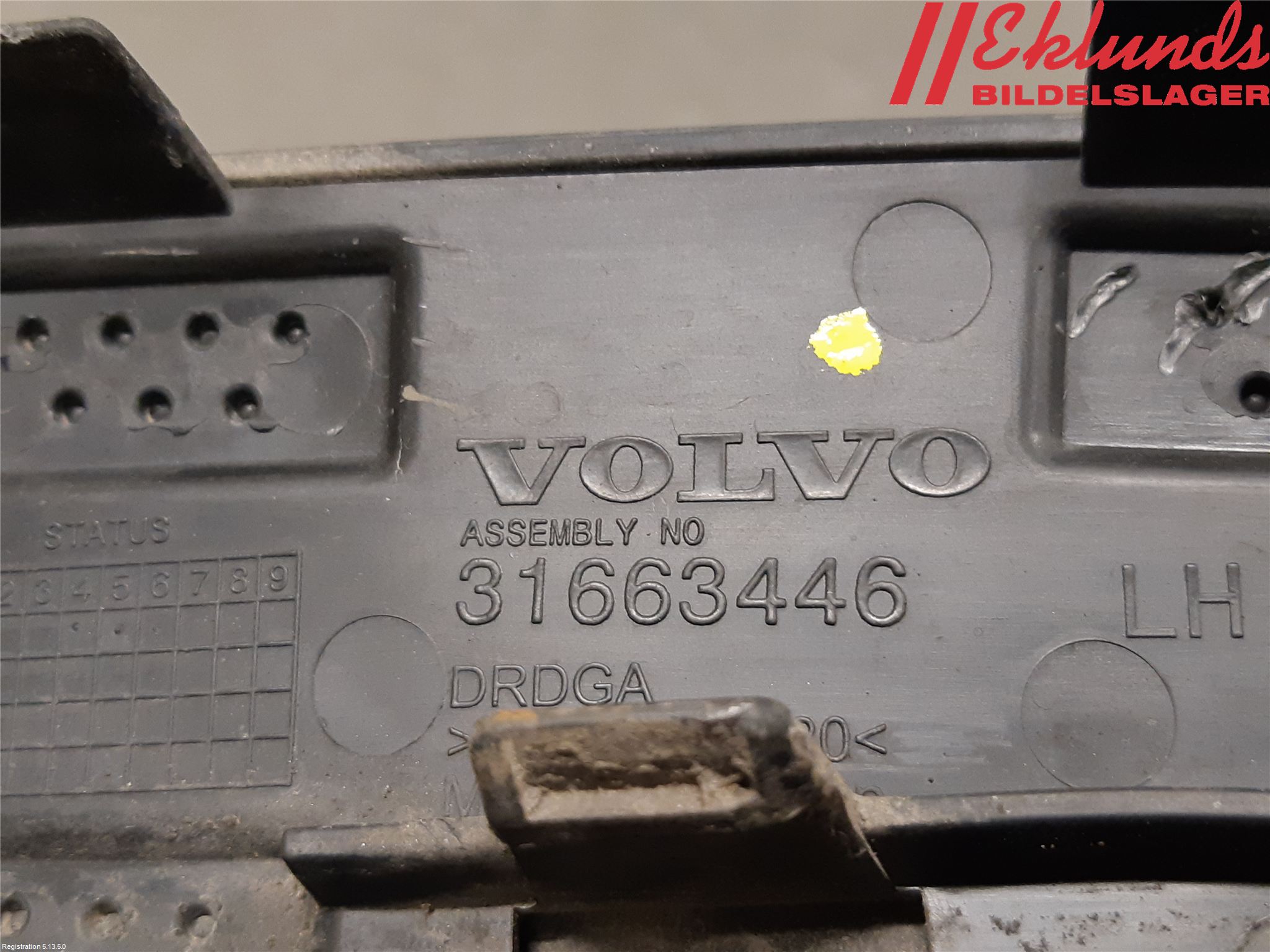 Volvo V60 CROSS COUNTRY 19- Stöt Utfyllnad-List-Grill