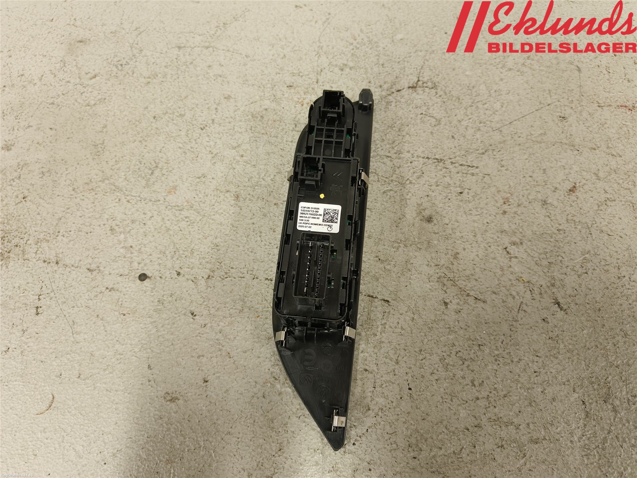 Peugeot 2008/E-2008 20- Strömställare Elhiss