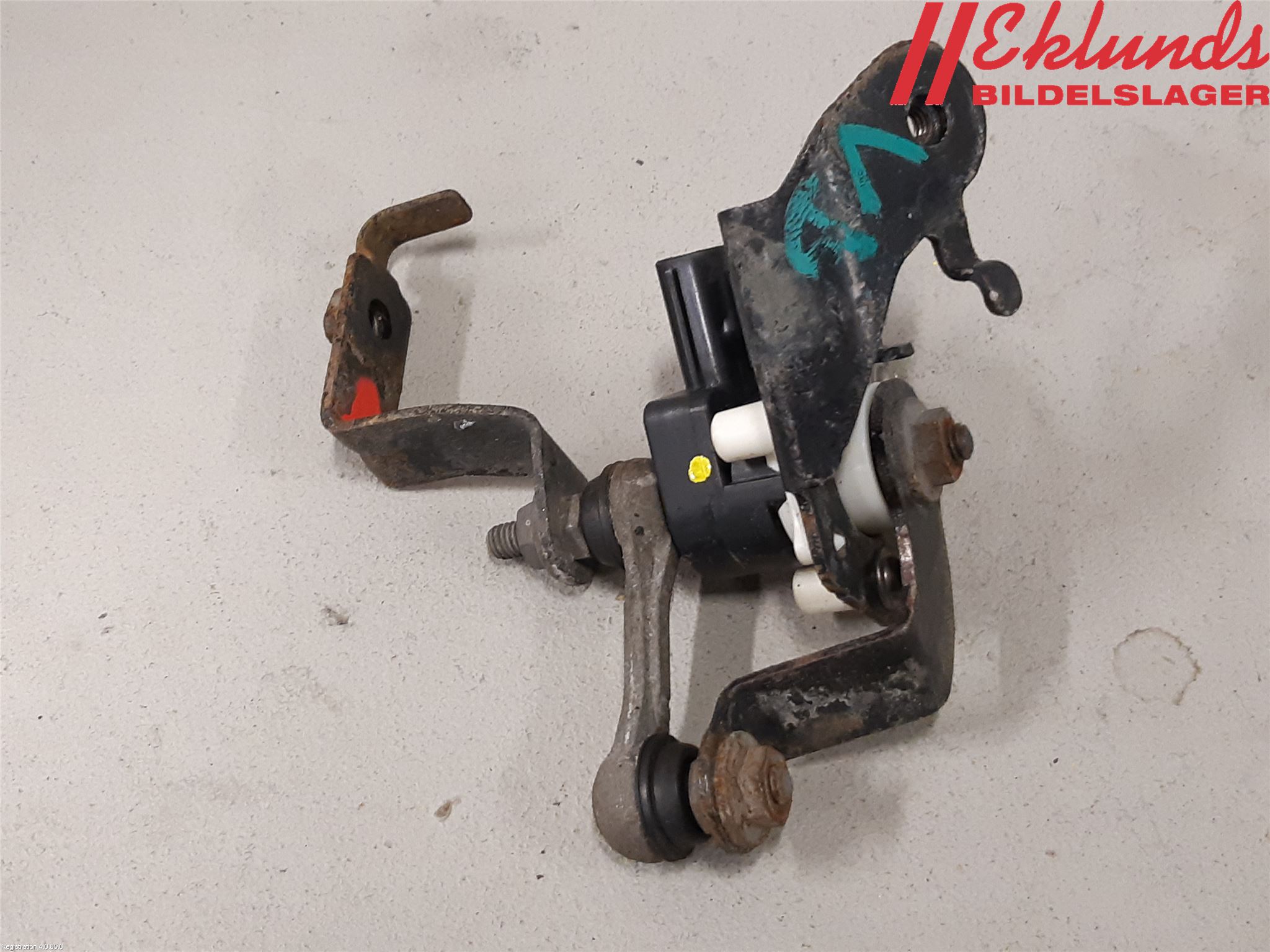 Toyota RAV4 13-18 Givare Xenon/Ljushöjdsreglering