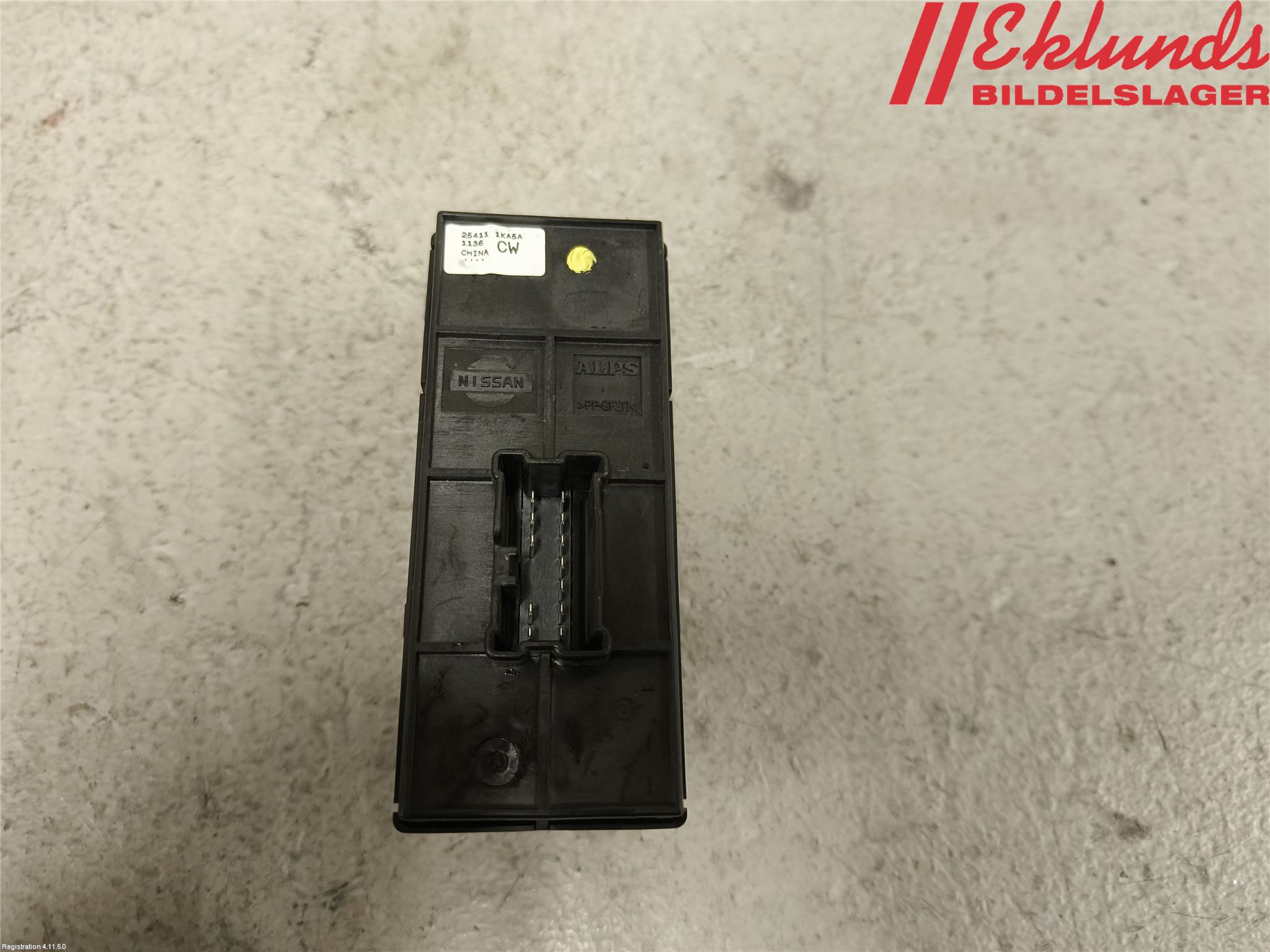 Nissan JUKE 14-19 Strömställare Elhiss