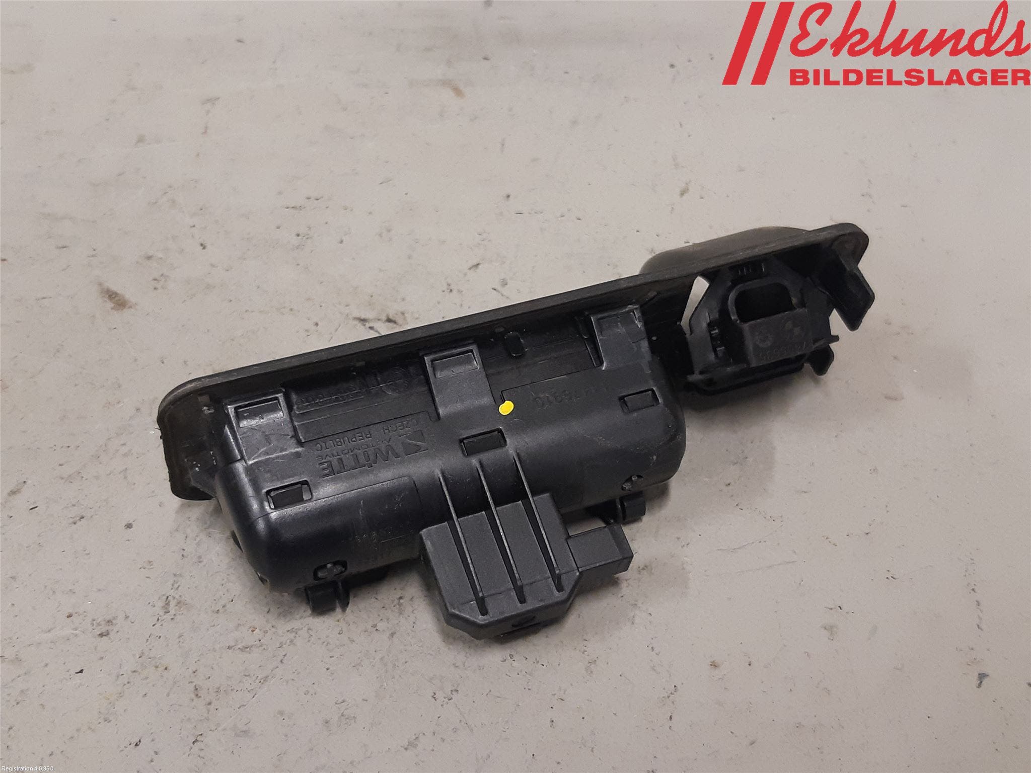 BMW 5 G30/G31/F90 17-23 Bakluckehandtag