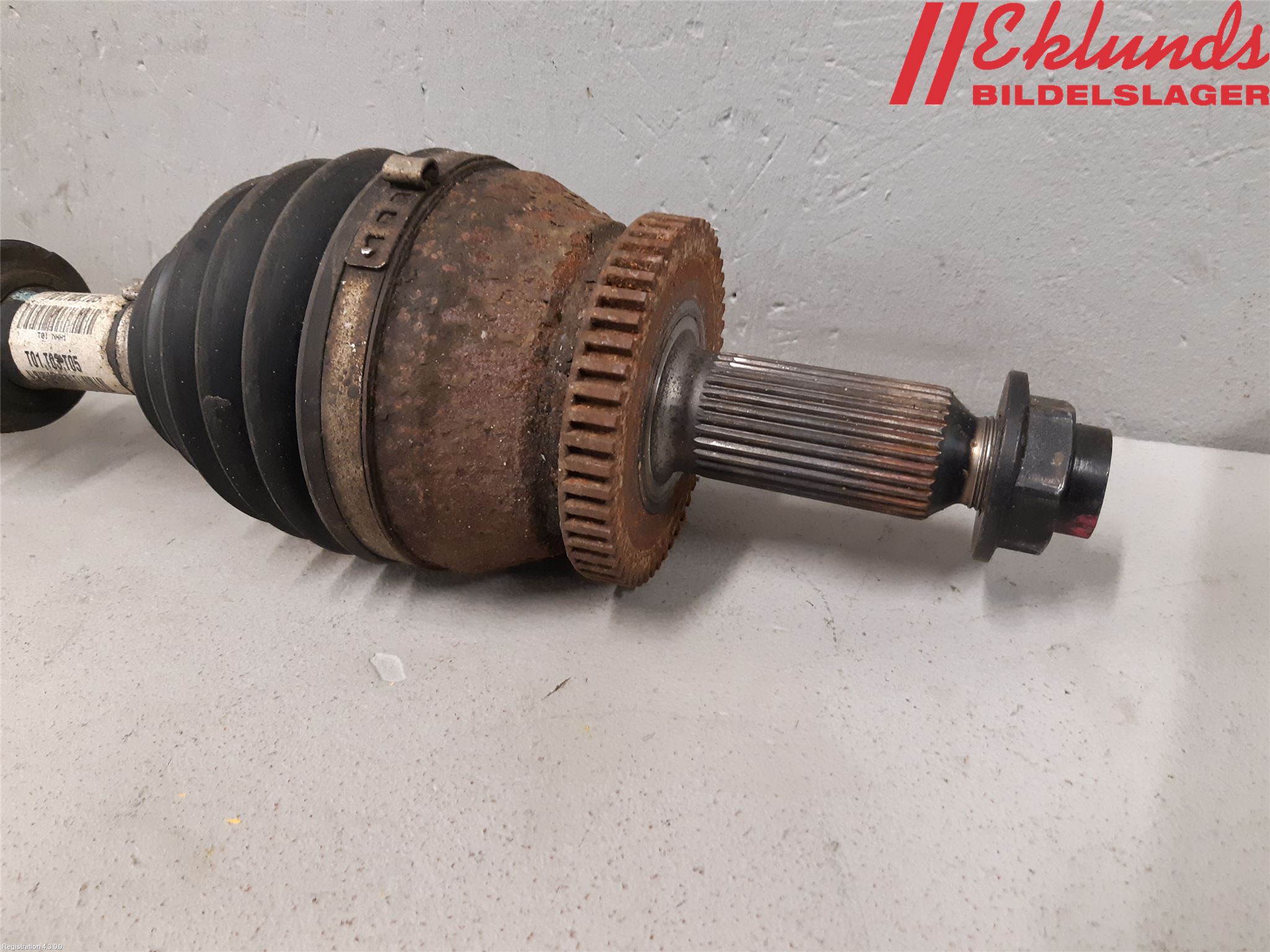 Hyundai SANTA FE 13-18 Drivaxel Fram Höger