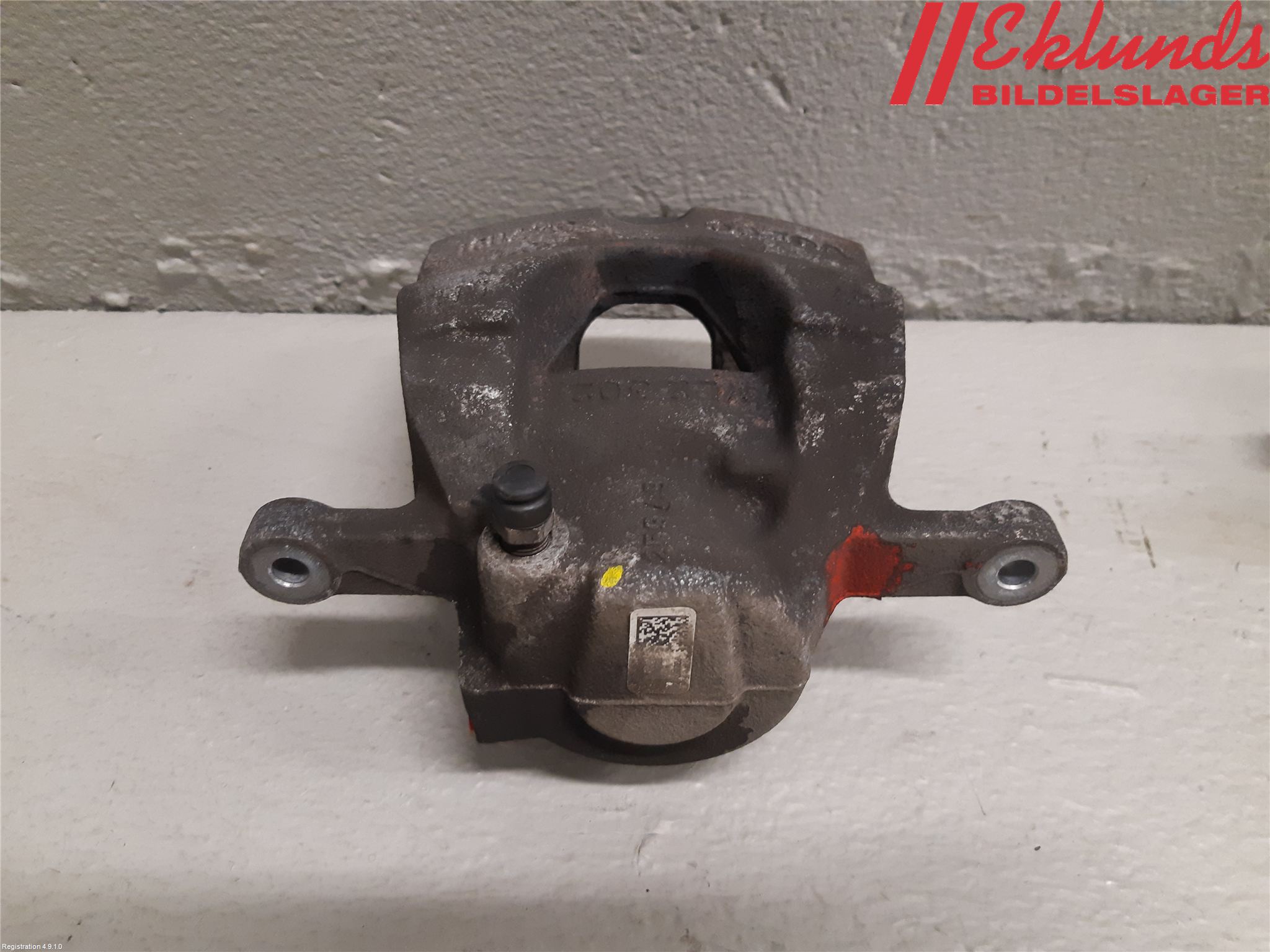 Volvo XC40/RECHARGE 18- Bromsok Fram Vänster