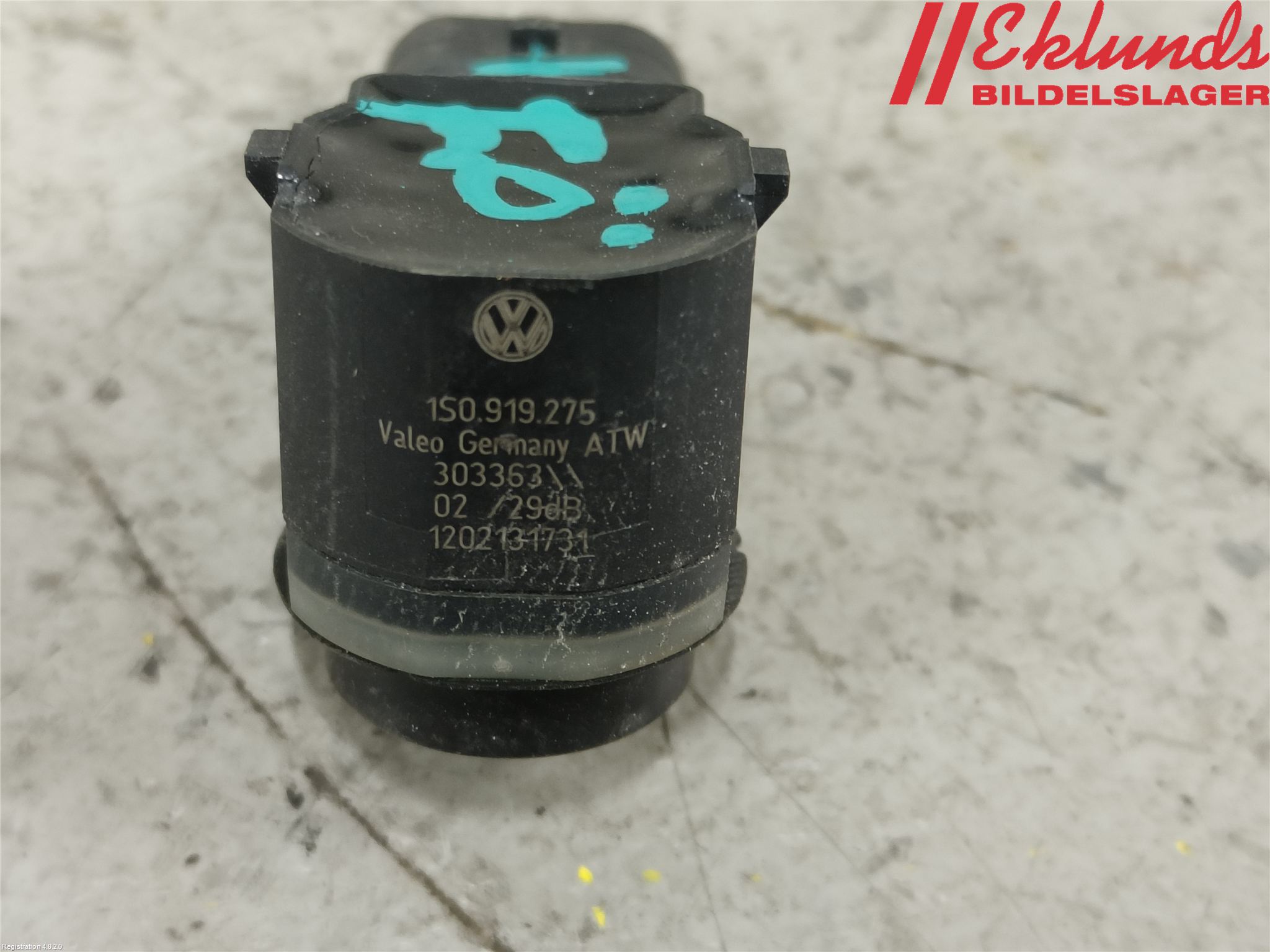 Volkswagen VW PASSAT 11-14 Parkeringshjälp Frontsensor