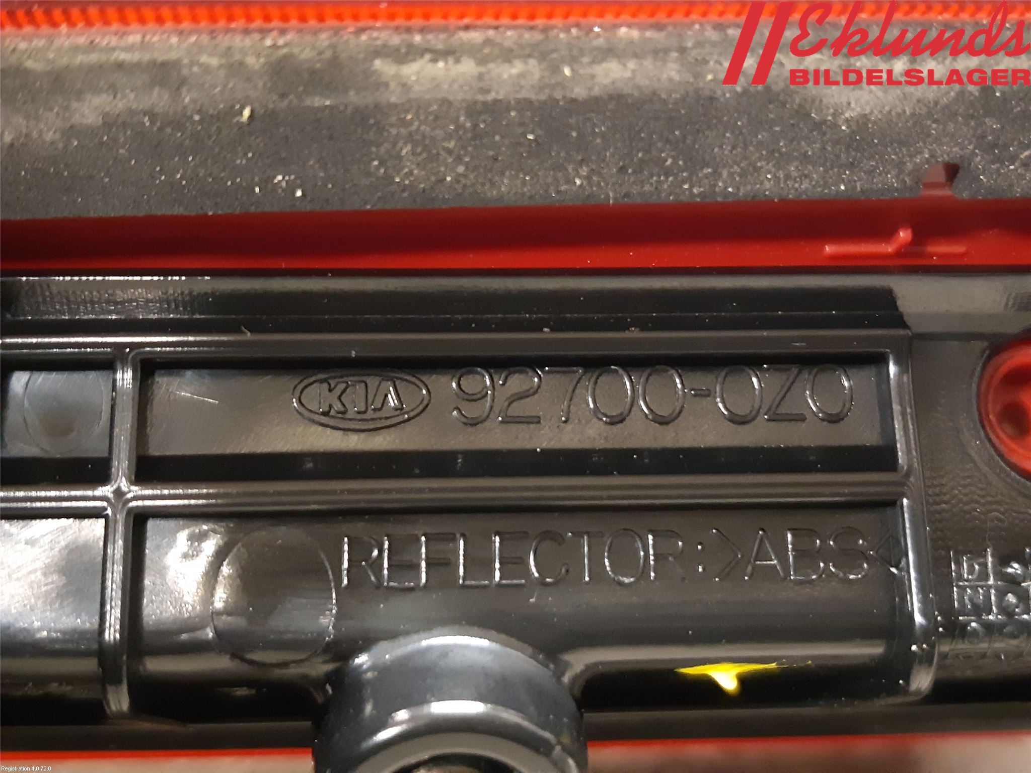 Kia SPORTAGE (JE) 05-10 Bromsljus Bakruta