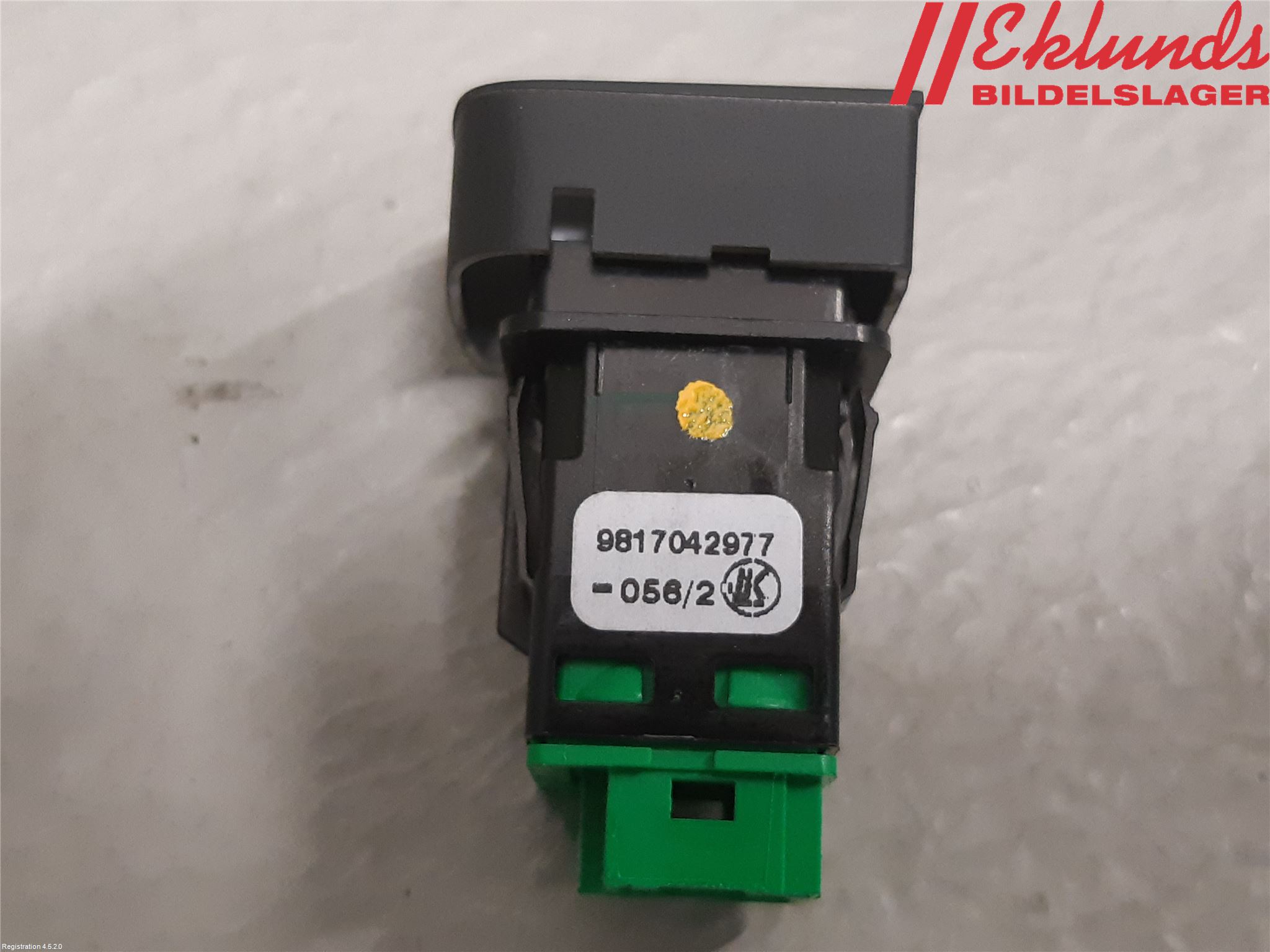 Peugeot PARTNER/E-PARTNER 19- Strömställare Centrallås