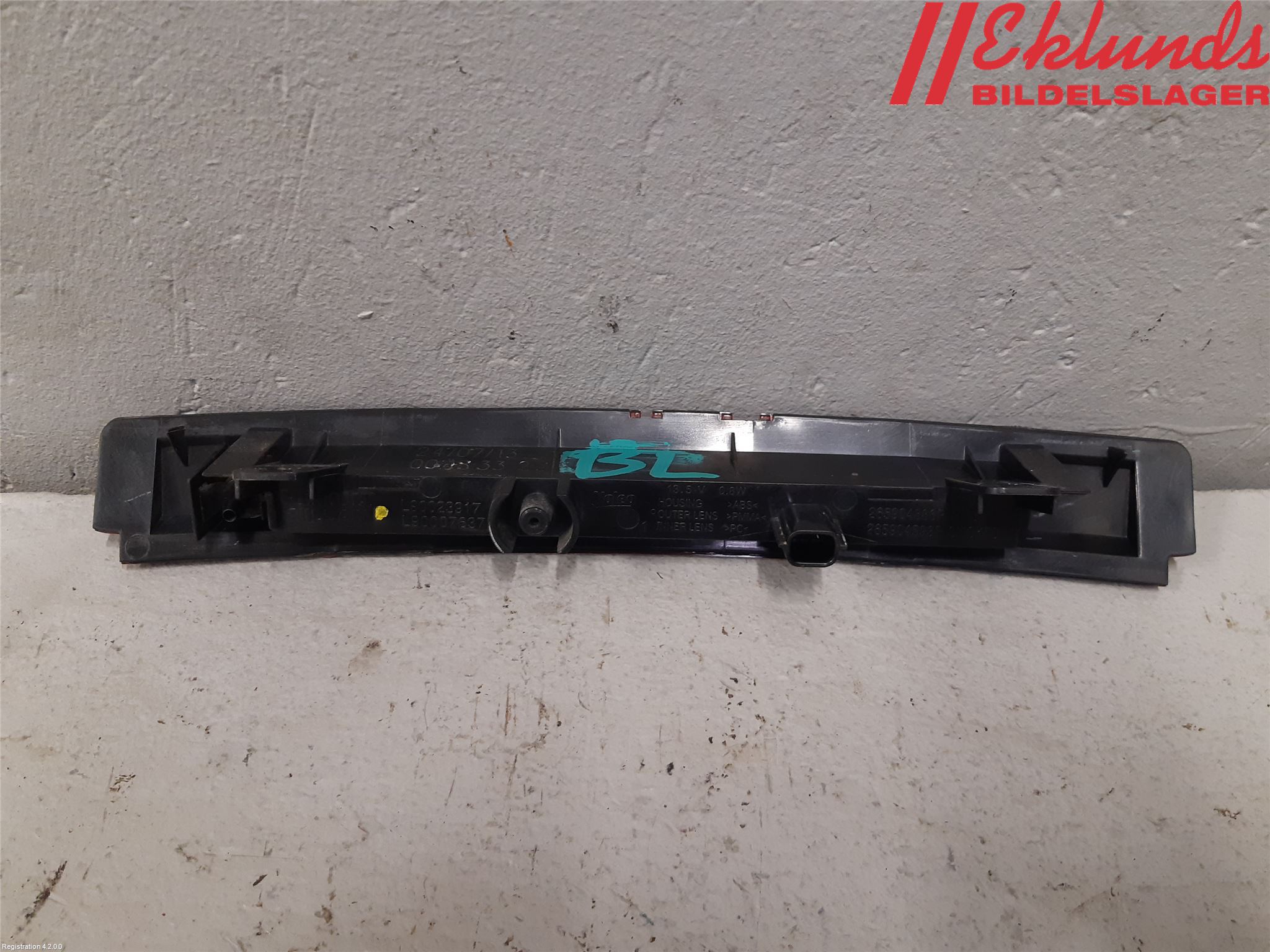 Renault CLIO IV 12-16 Bromsljus Bakruta