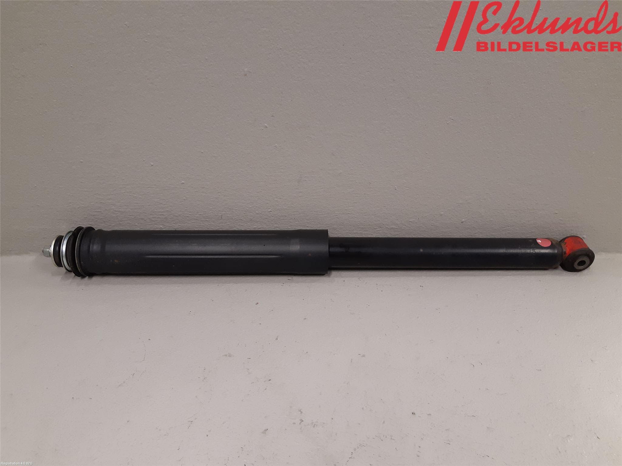 Toyota YARIS XP130 15-20 Stötdämpare Bak