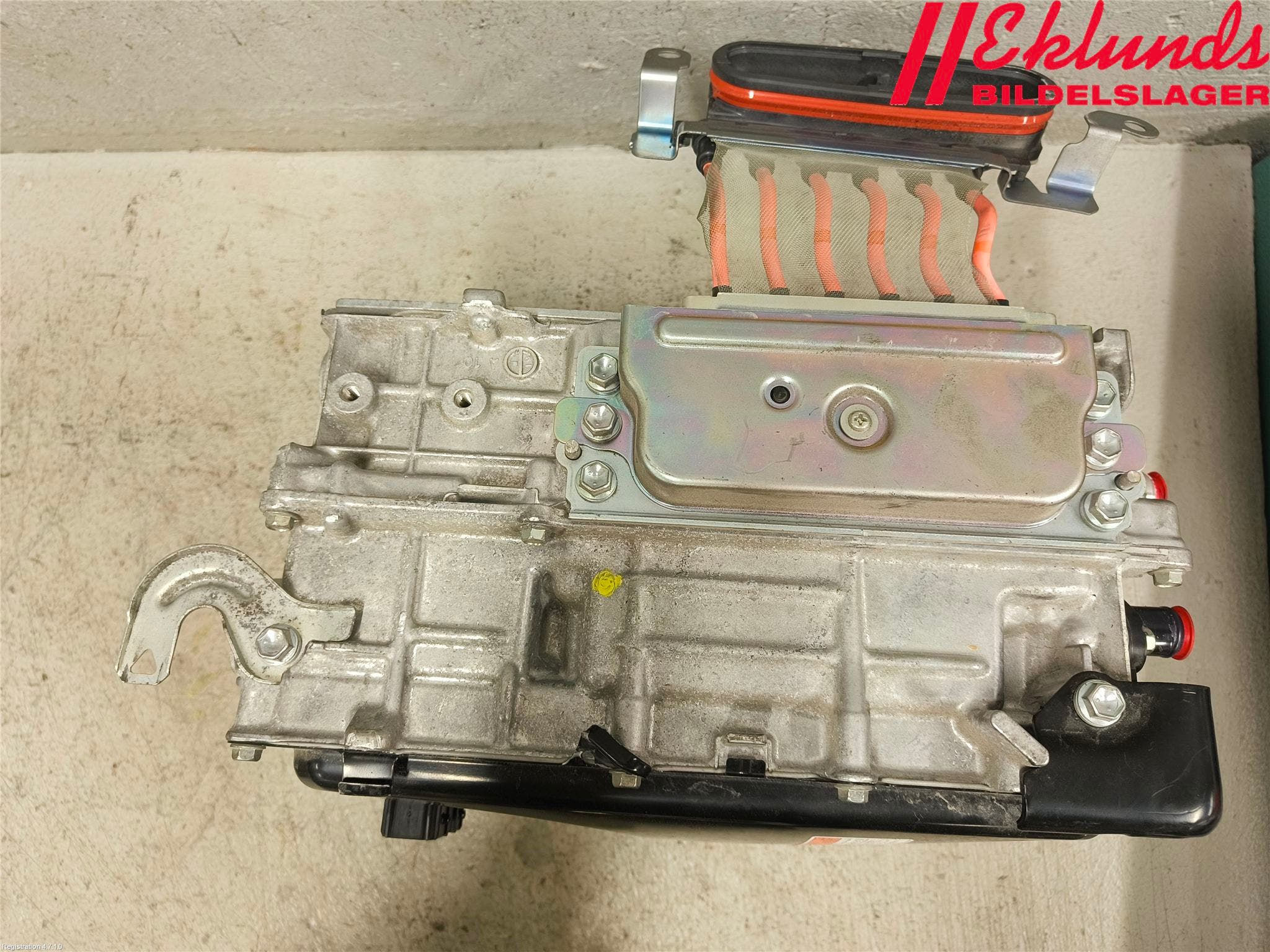 Toyota C-HR 16-23 Inverter Hybrid