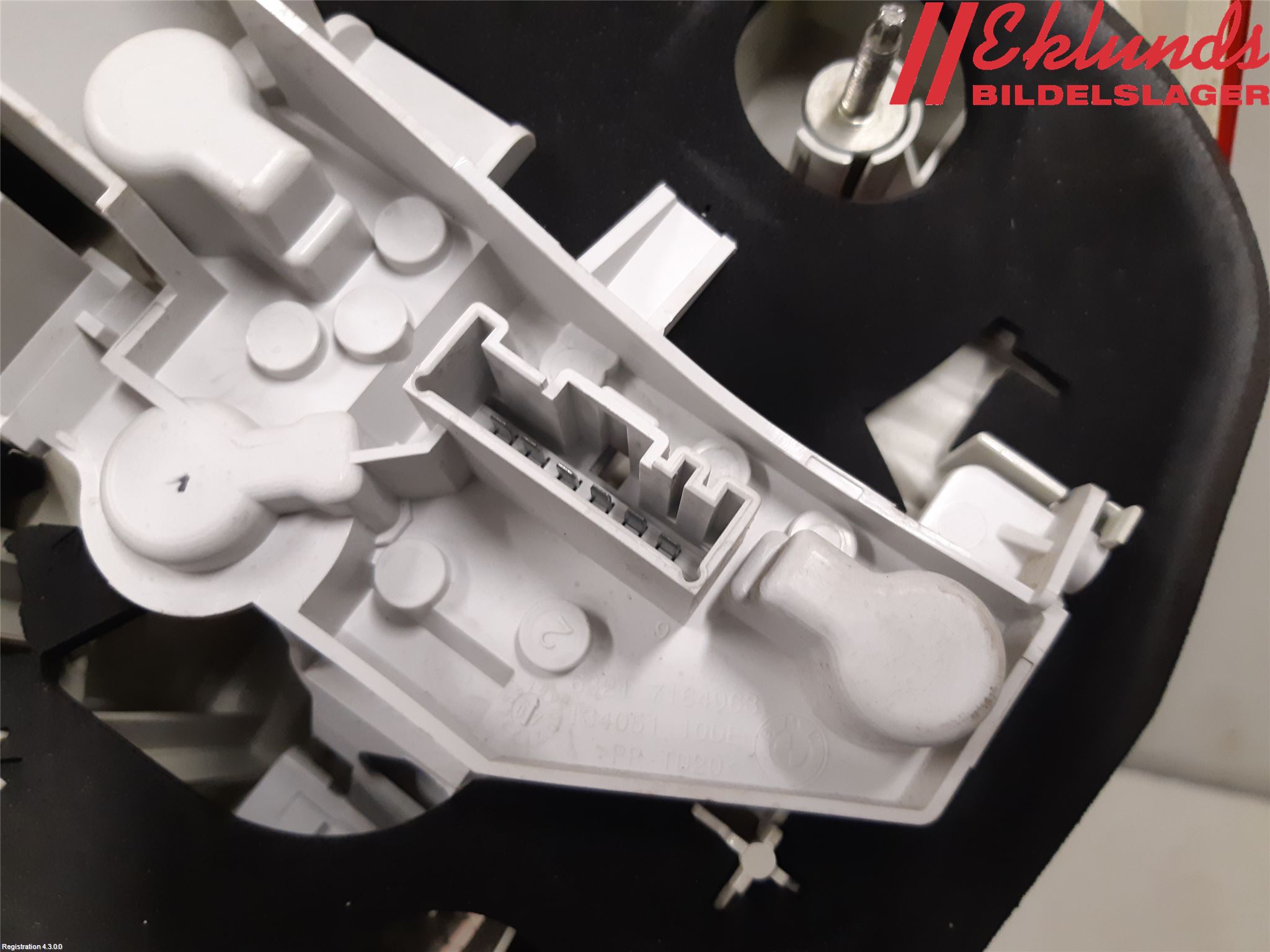 BMW 1 E87/81 5D/3D 03-11 Bakljus Vänster