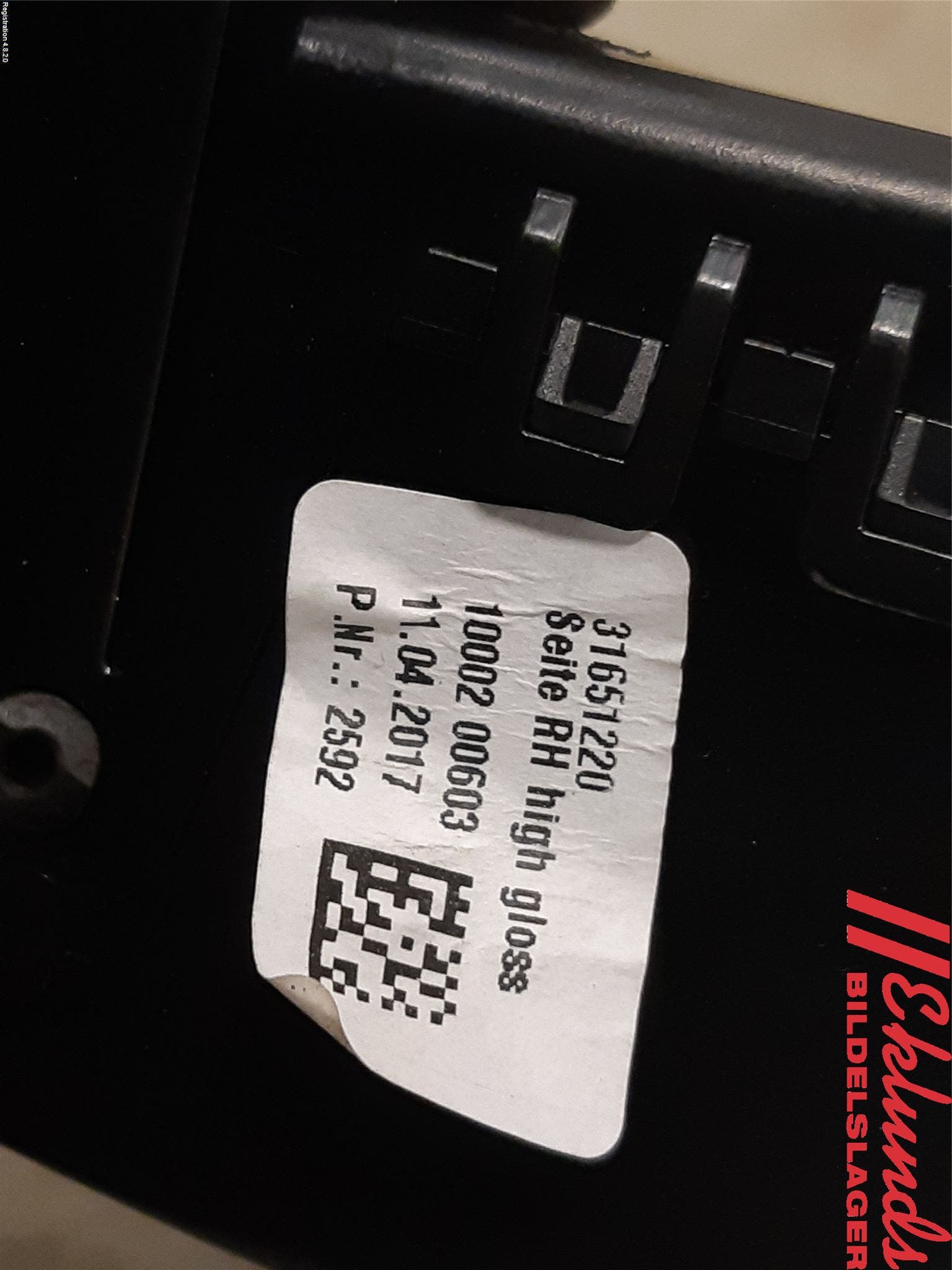 Volvo S90 17->> Defrosterkanal-Munstycke