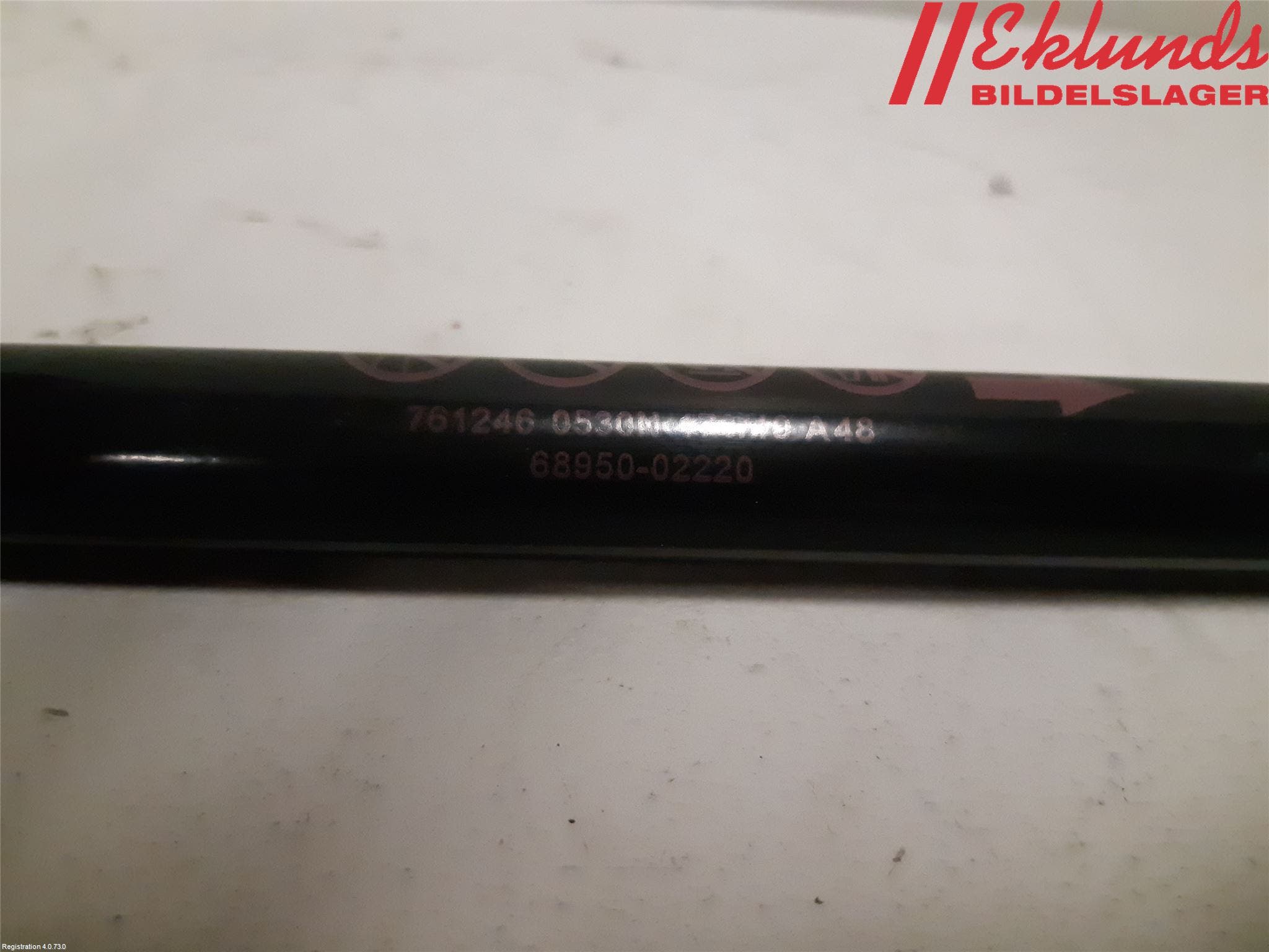 Toyota COROLLA 19- Gasfjäder Baklucka