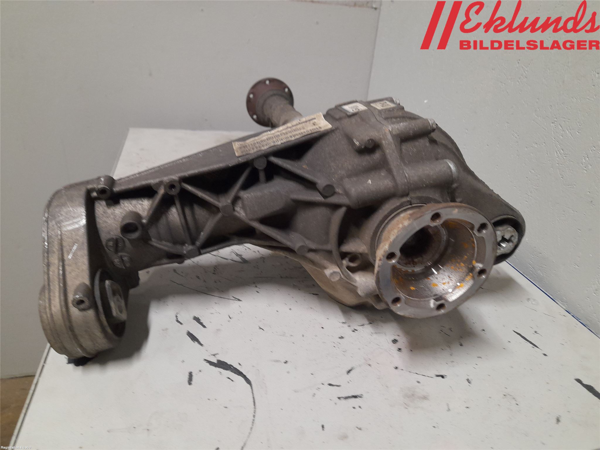 Volkswagen VW AMAROK 2H 10-22 Framvagn Diffrential