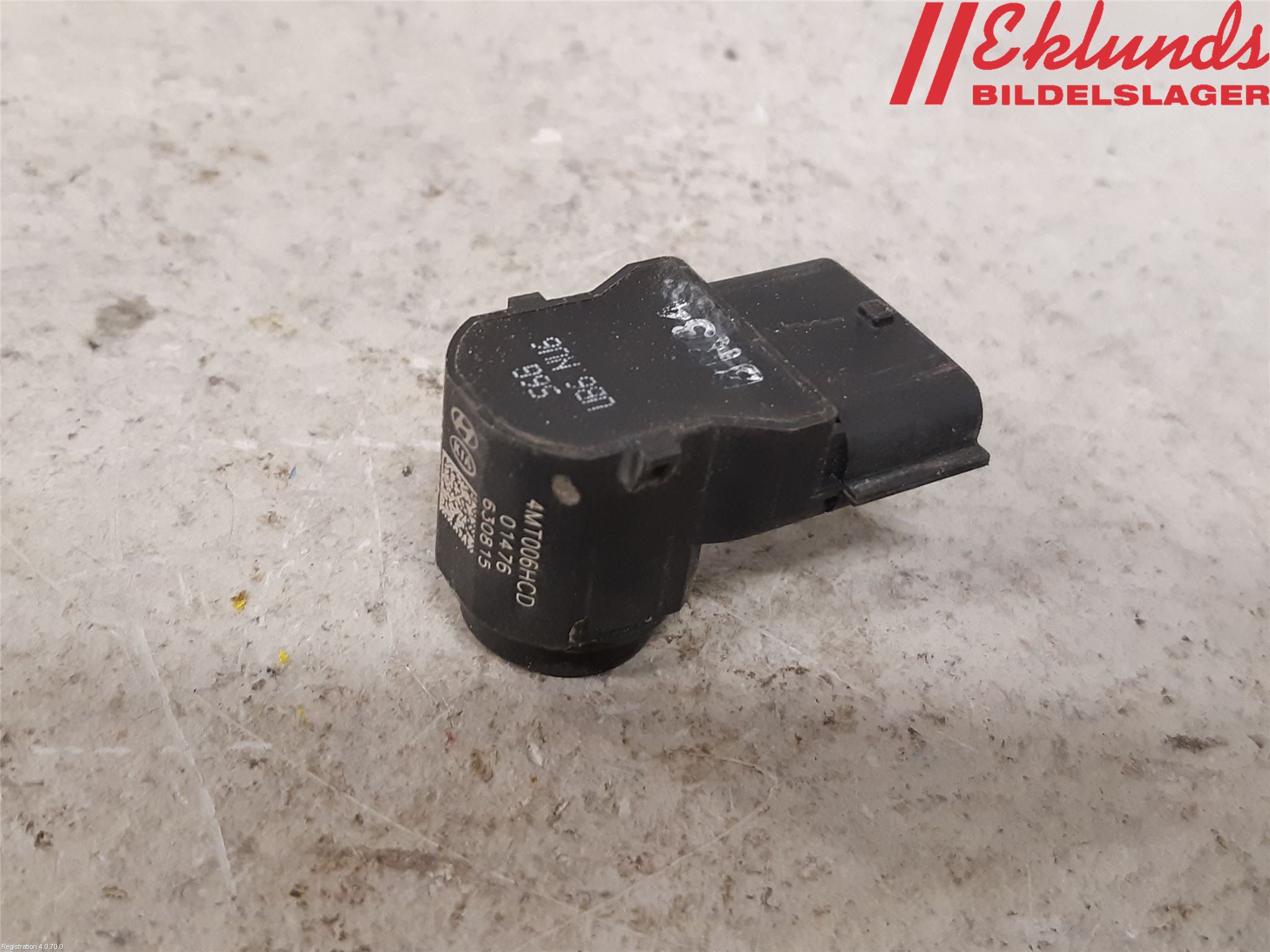 Hyundai i40 08-15 Parkeringshjälp Frontsensor