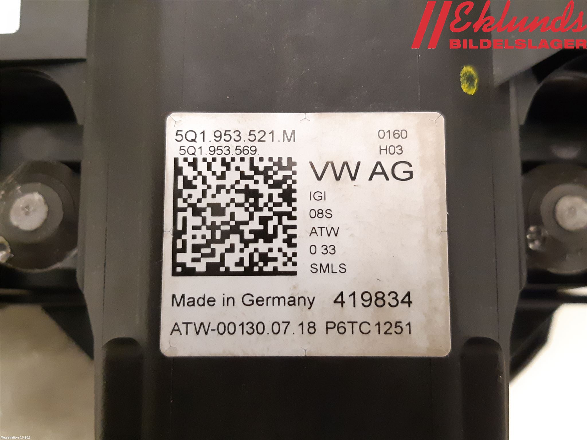 Volkswagen VW PASSAT 15-19 Spakcentral