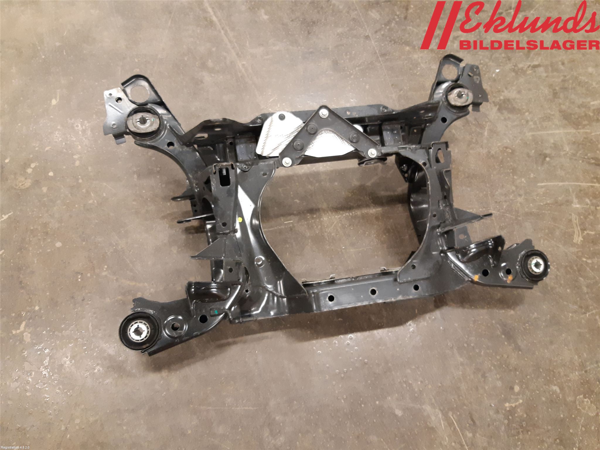 Volvo XC90/RECHARGE 16- Bakaxelbalk