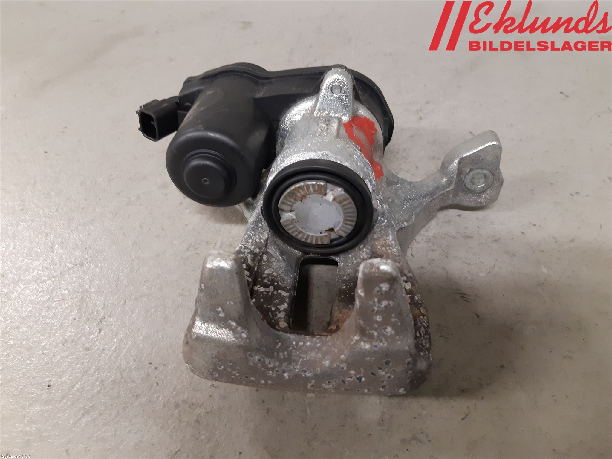 Toyota YARIS XP21 20- Bromsok Bak Vänster