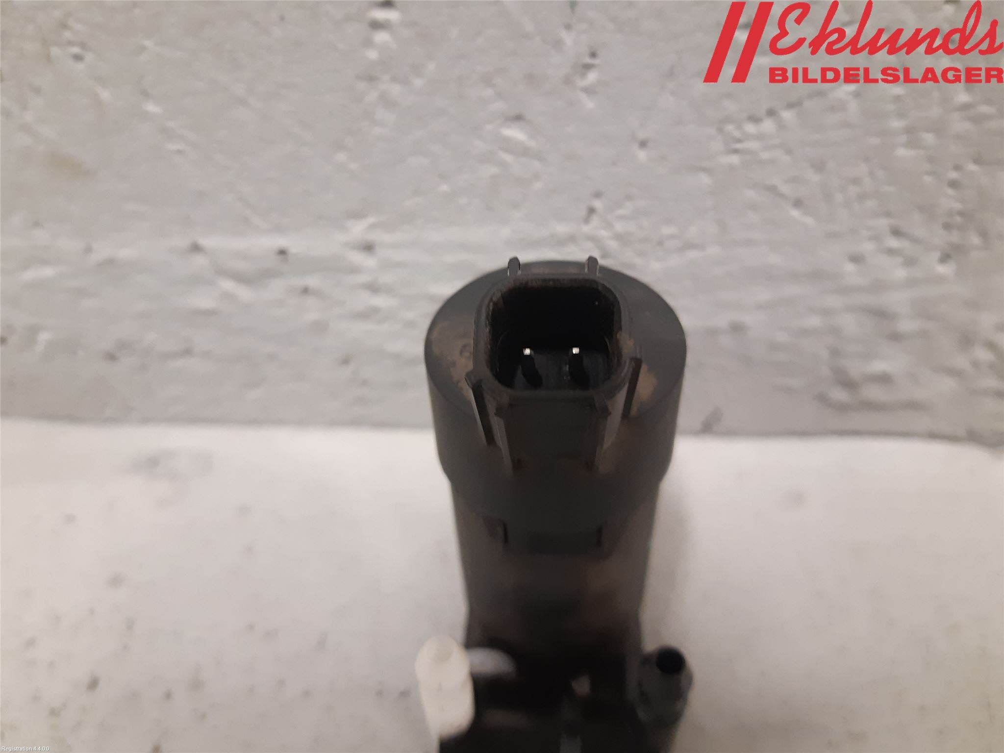 Volvo V70 14-16 Spolarpump Vindruta