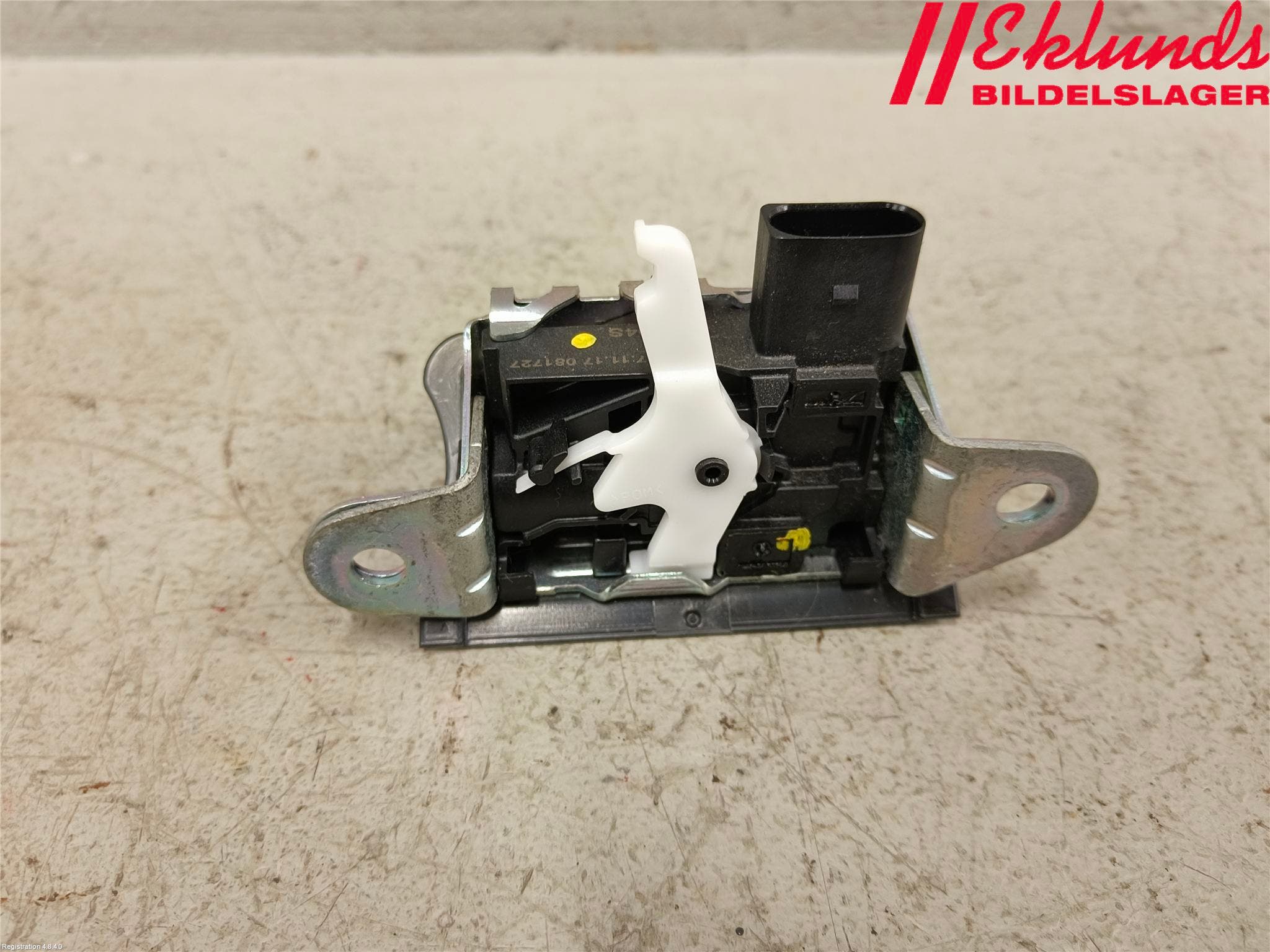 Volkswagen VW POLO VI 18->> Låskista Baklucka