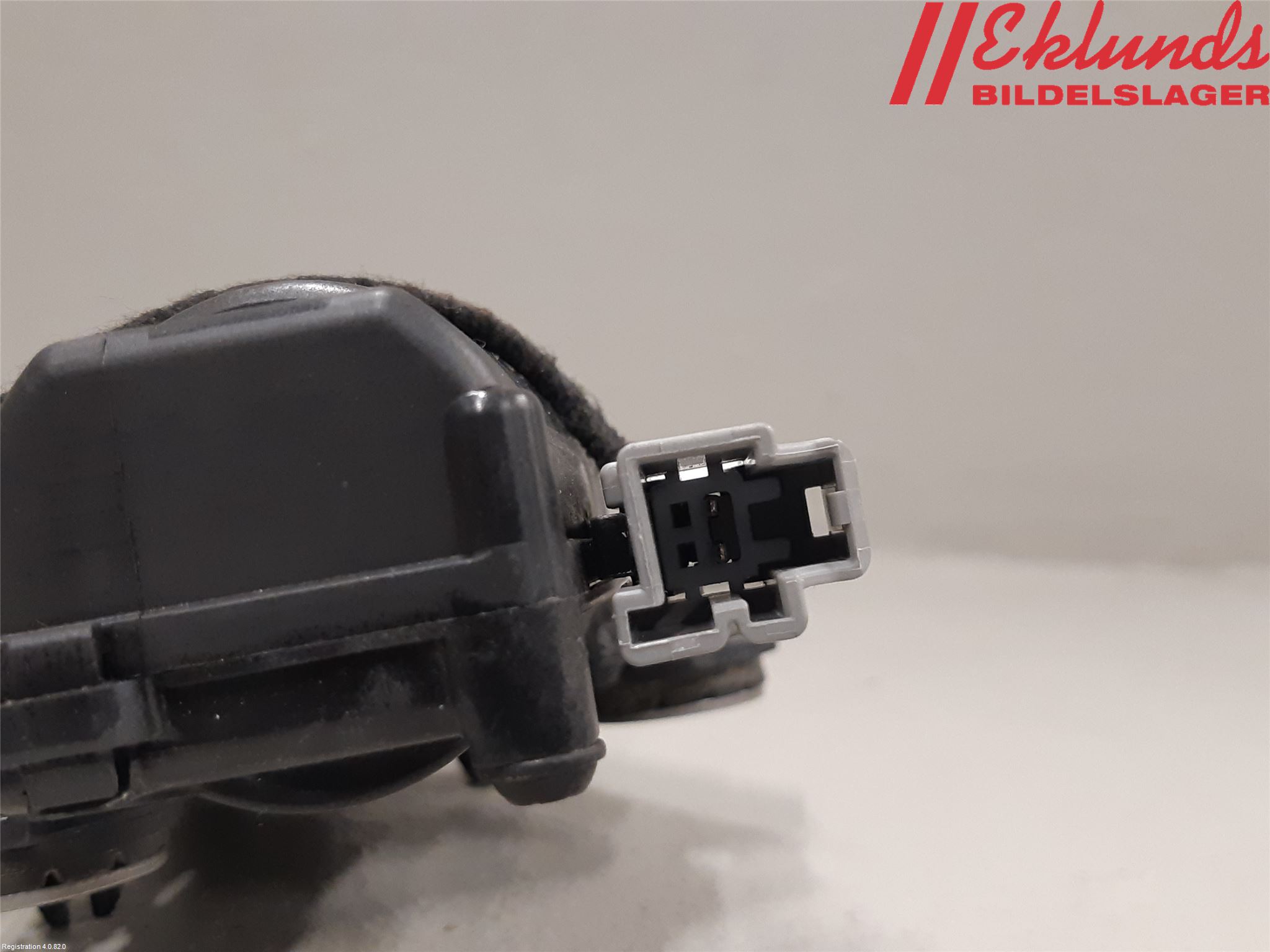 Volvo V90 17->> Låskista Baklucka