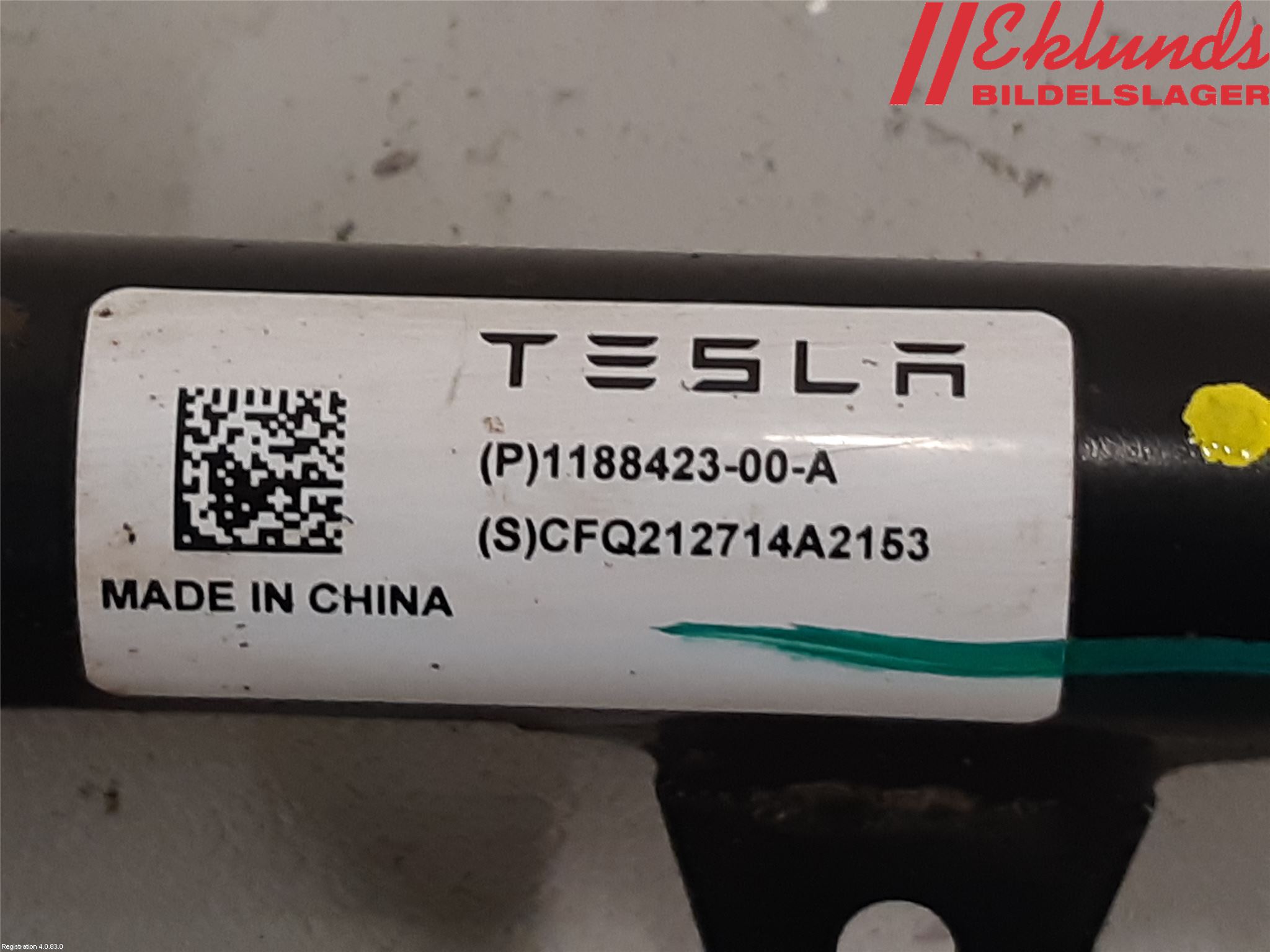 Tesla MODEL Y 21- Bärarm Bak Övre Höger