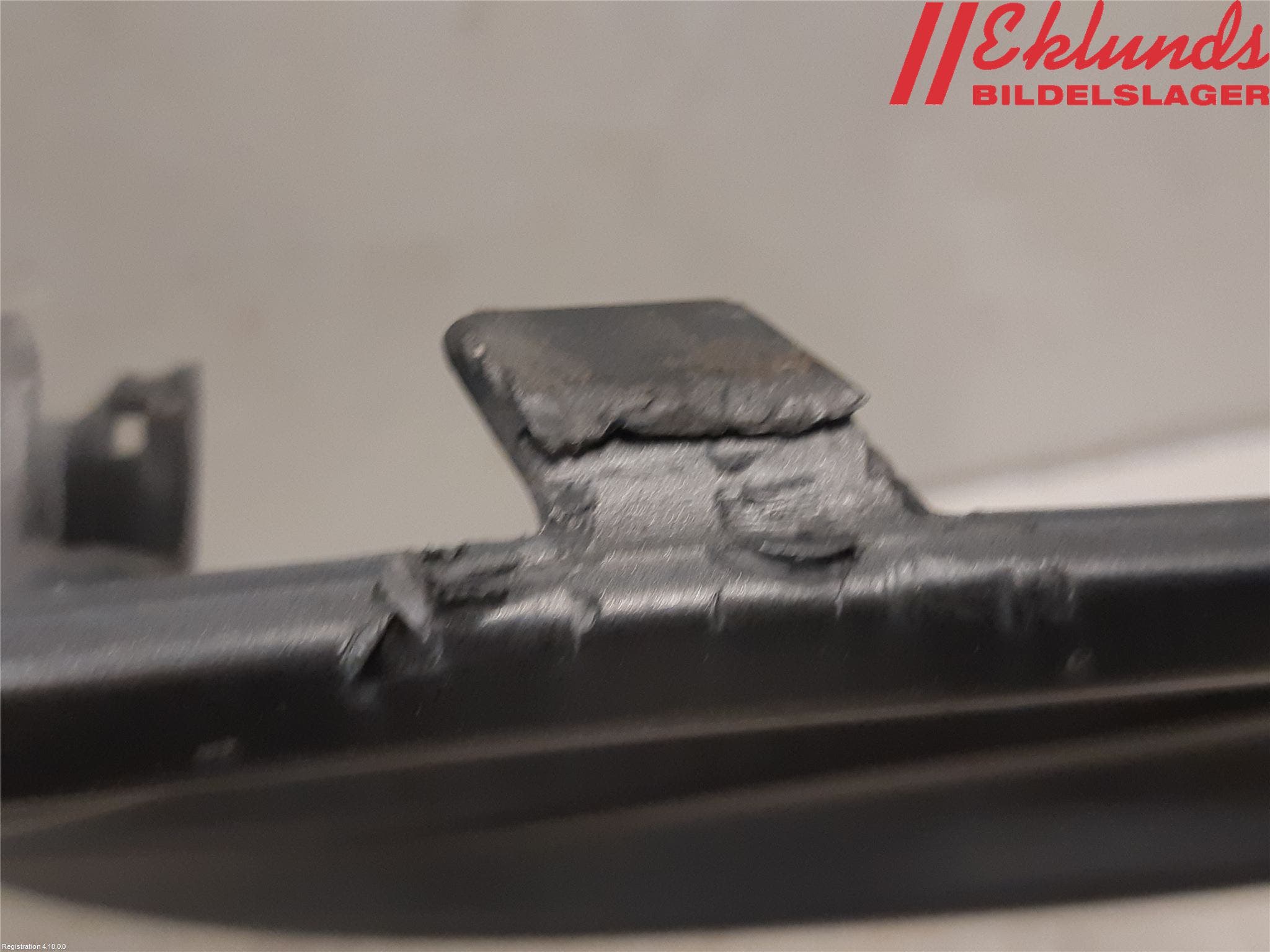 Volvo XC60 14-17 Dimljussarg Fram