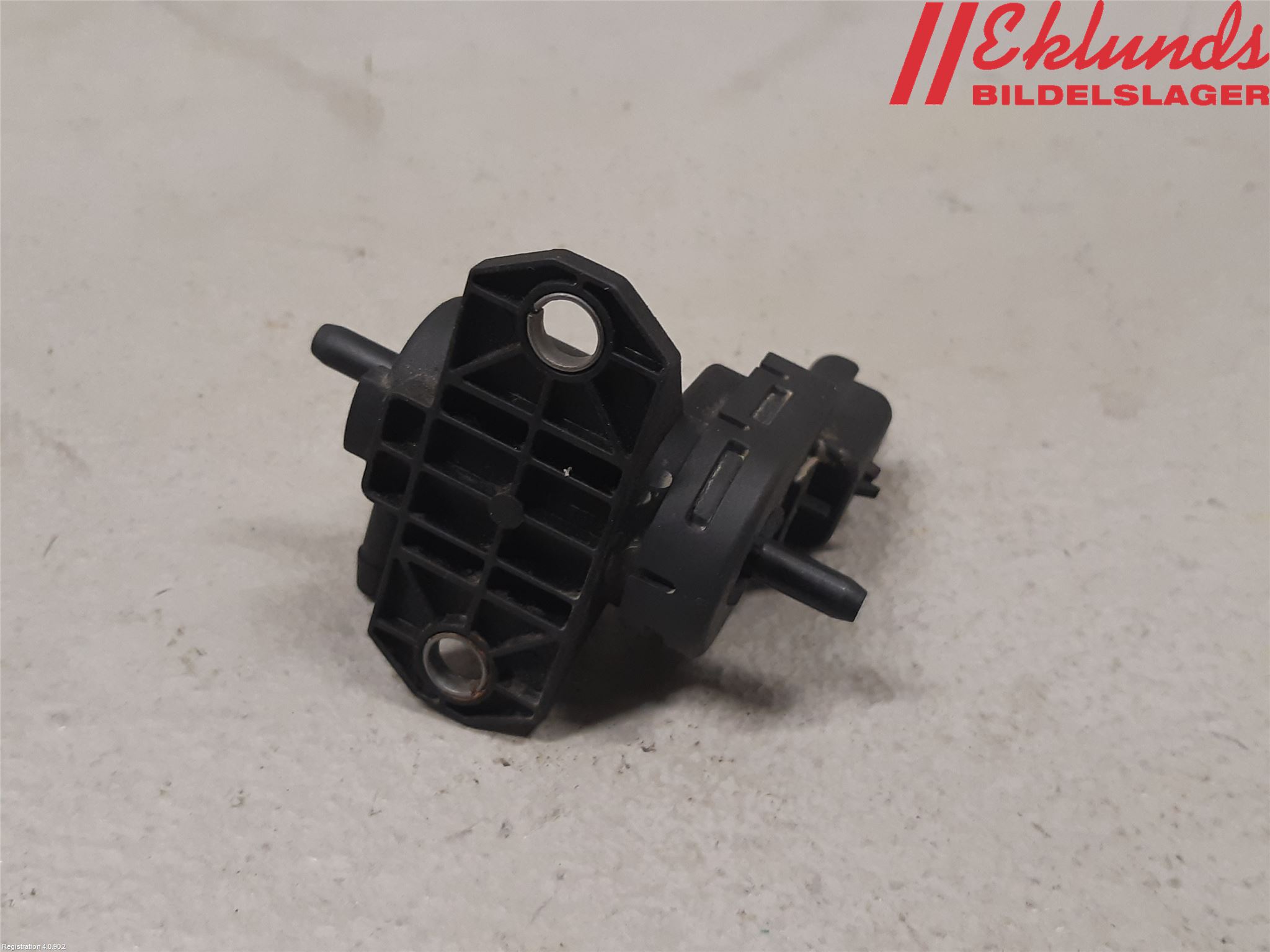 Ford FOCUS 11-14 Vakuumventil