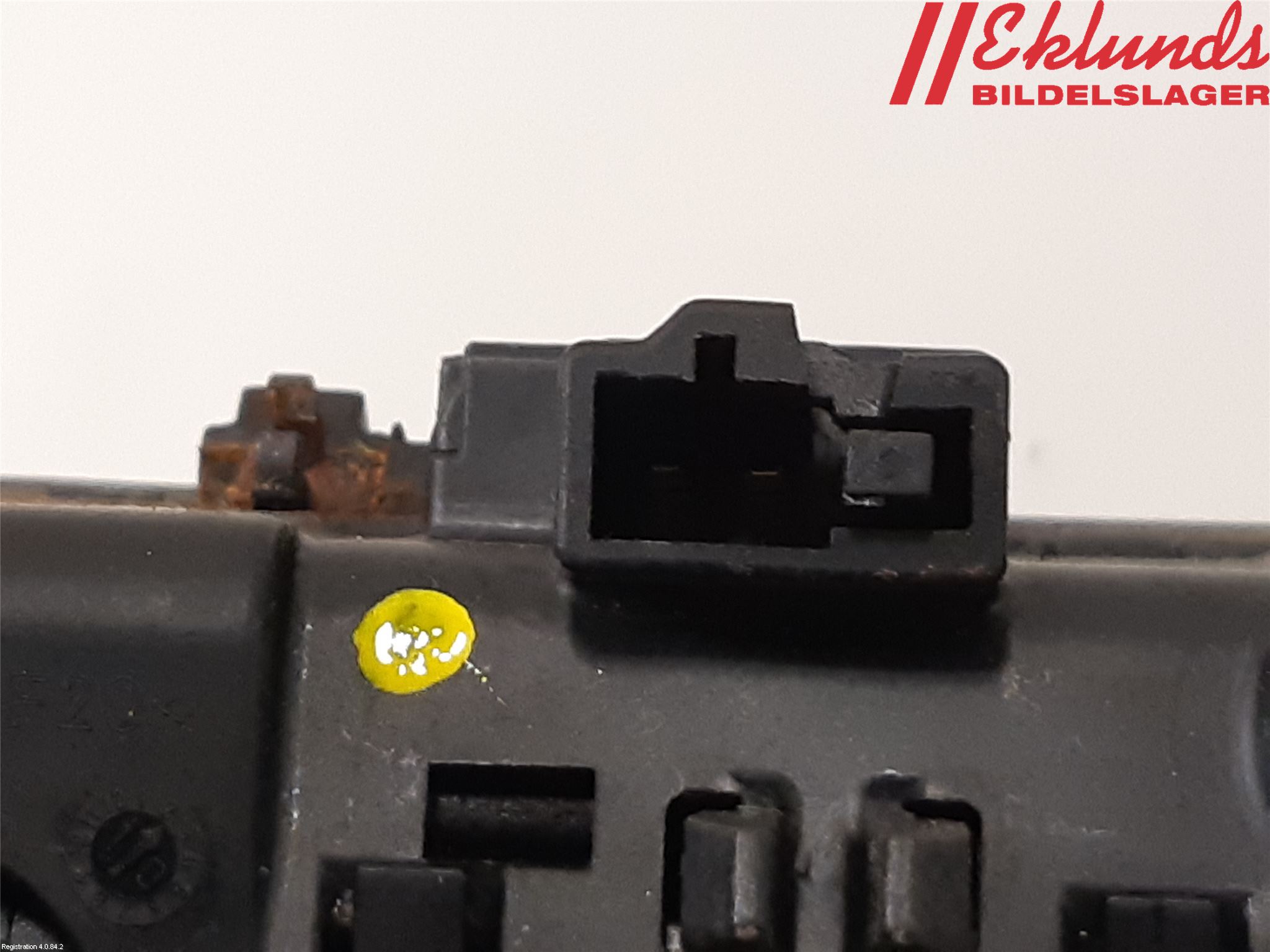 Audi A4 ALLROAD 09-16 Bakluckehandtag